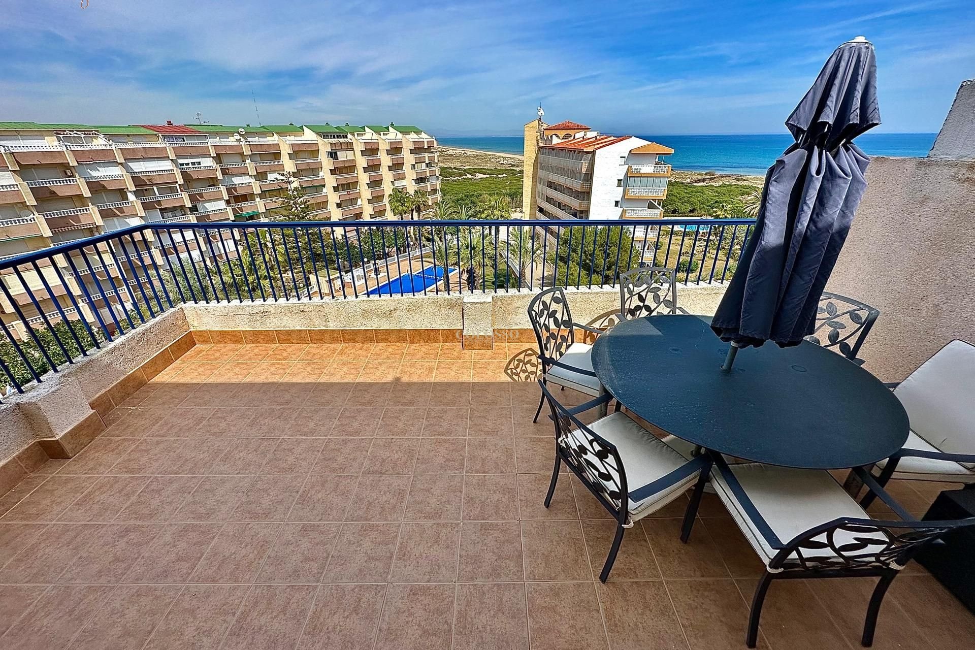 Resale - Penthouse -
Torrevieja - La Mata