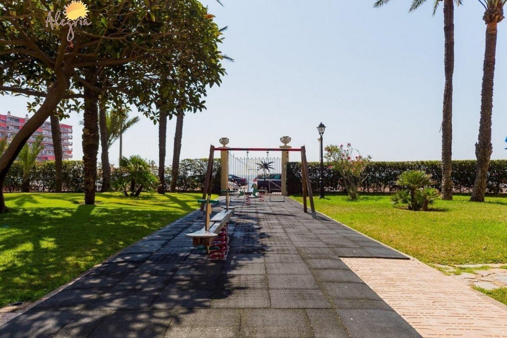 Resale - Penthouse -
Torrevieja - Playa de los Locos