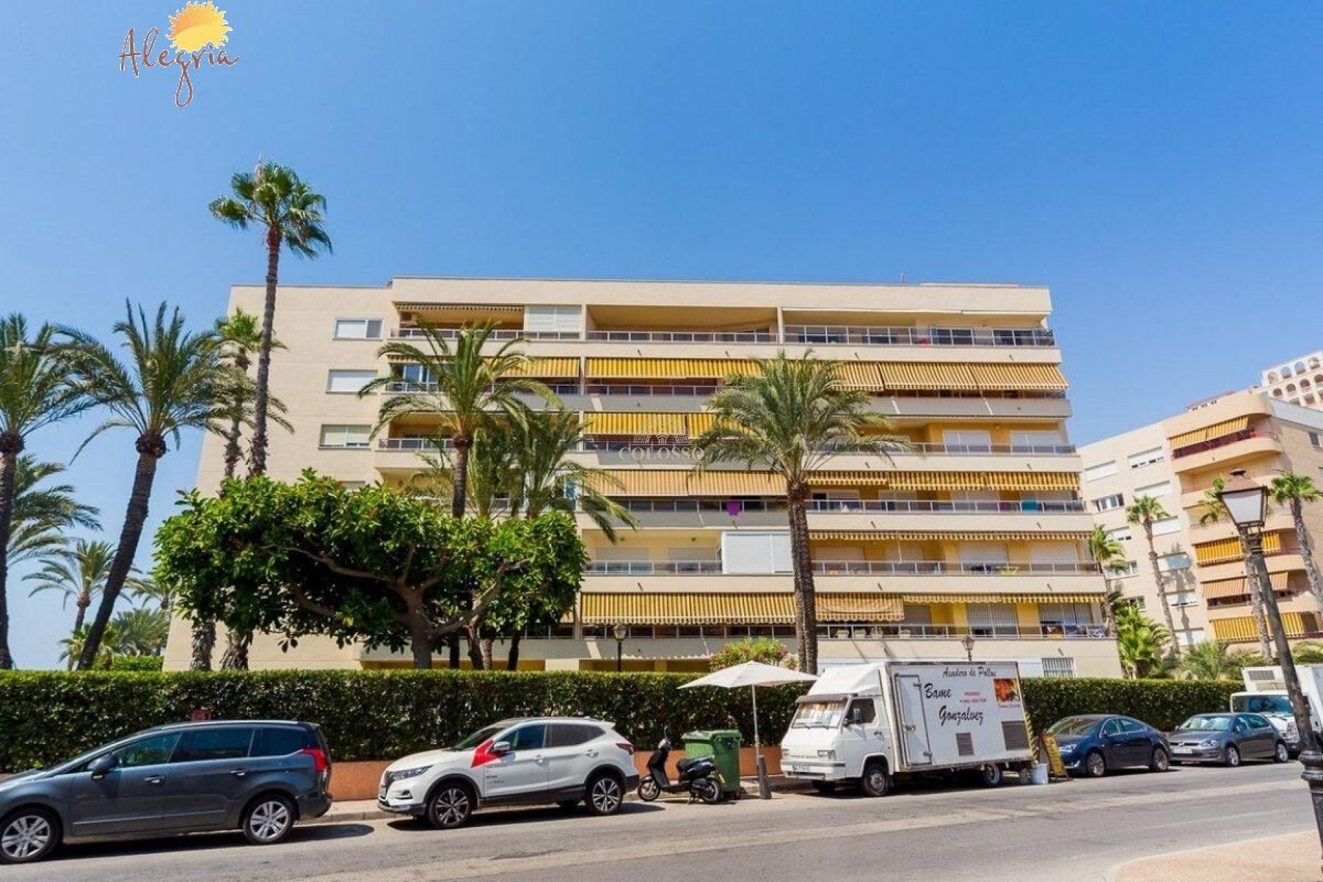 Resale - Penthouse -
Torrevieja - Playa de los Locos