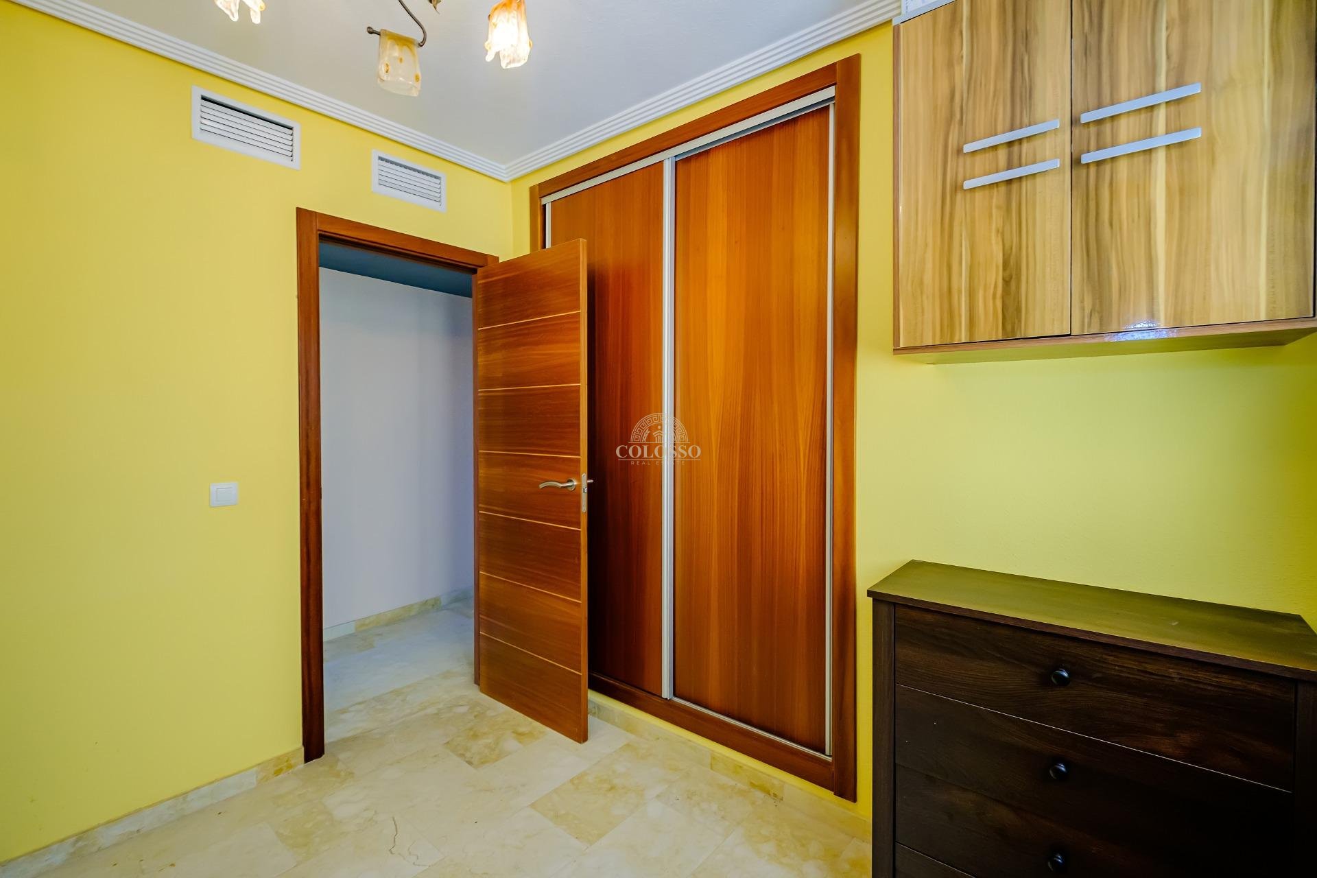 Resale - Penthouse -
Torrevieja - Playa del Cura