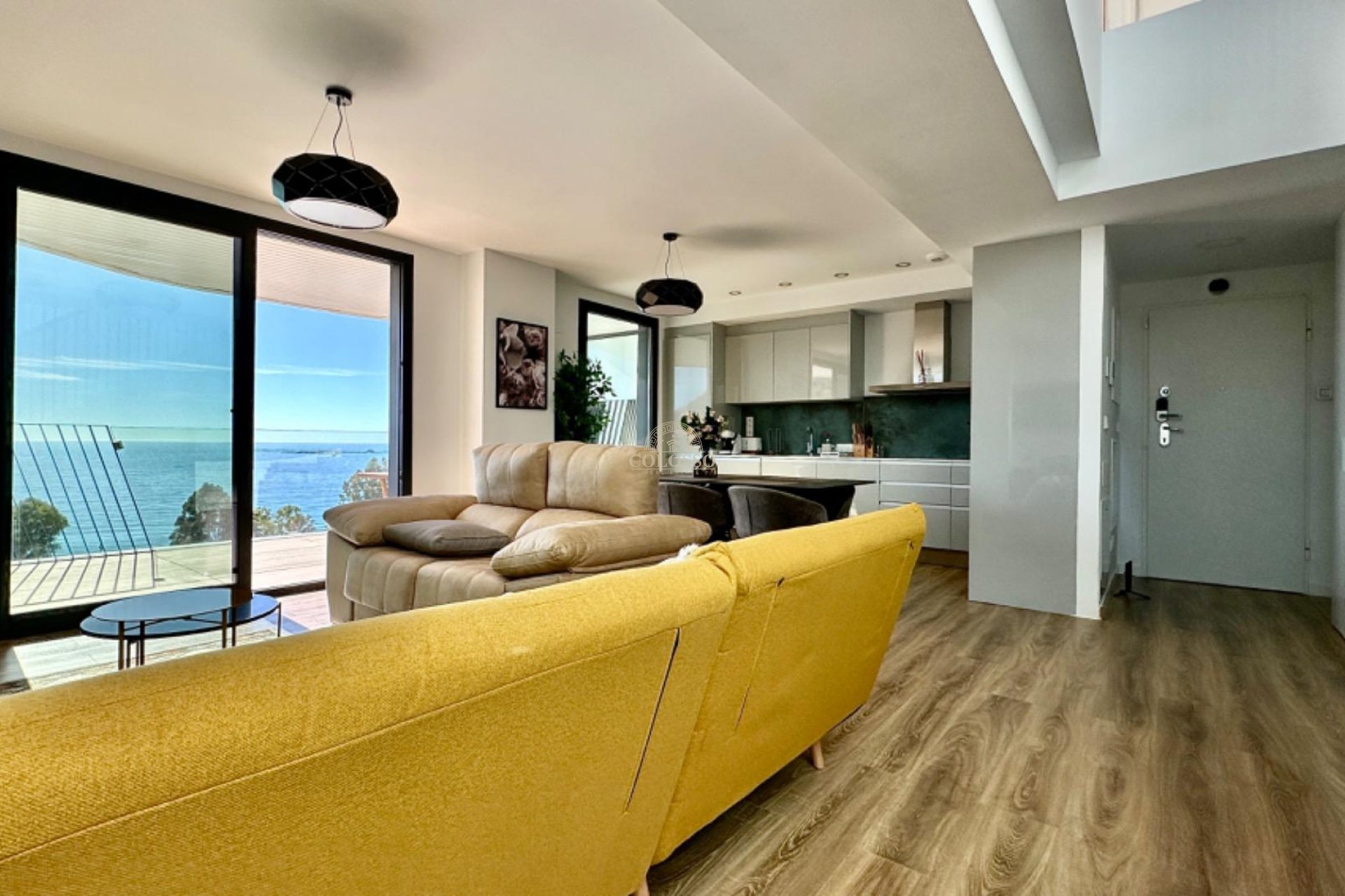 Resale - Penthouse -
Villajoyosa - 1a linea