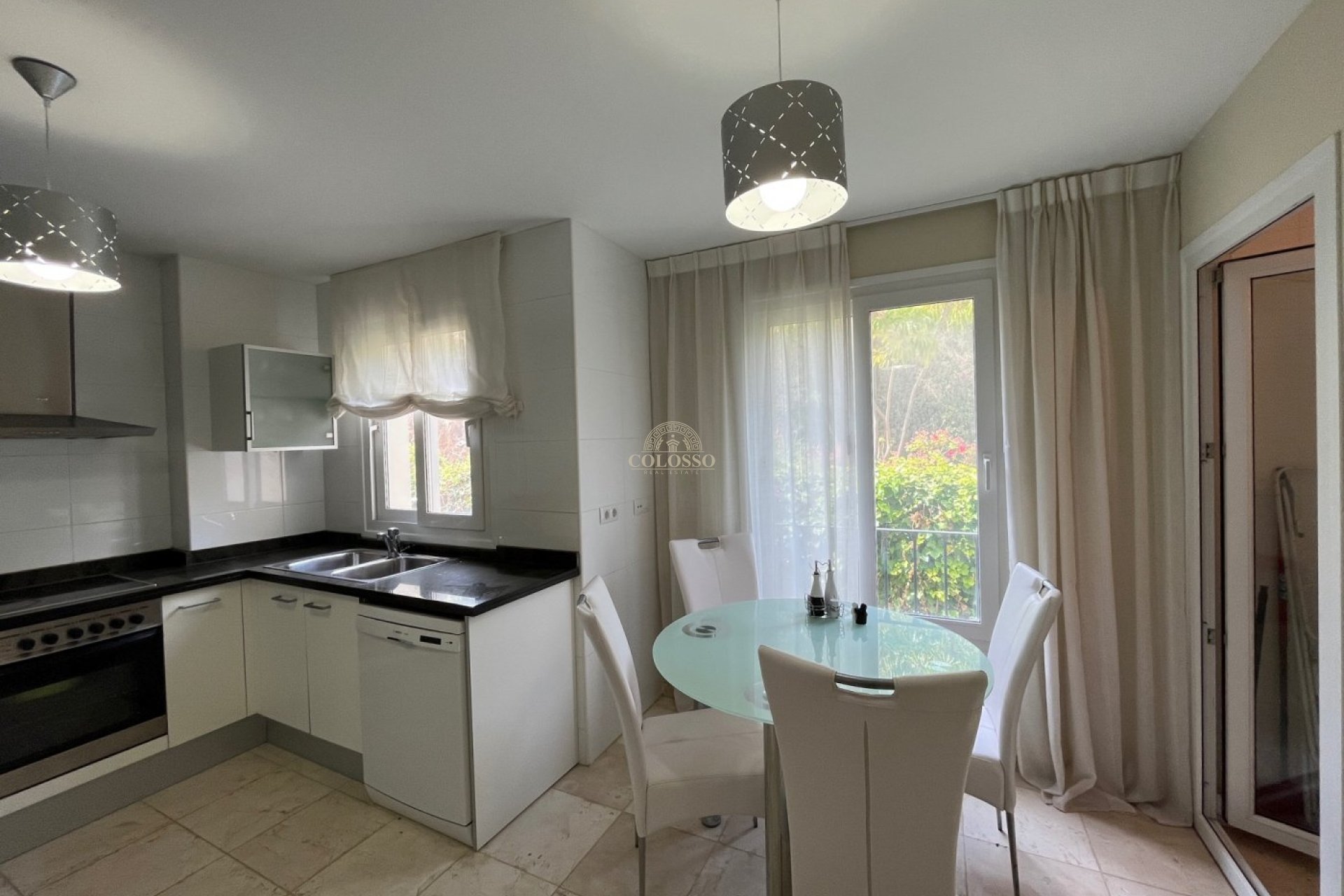 Resale - Piso -
Altea - Altea Hills