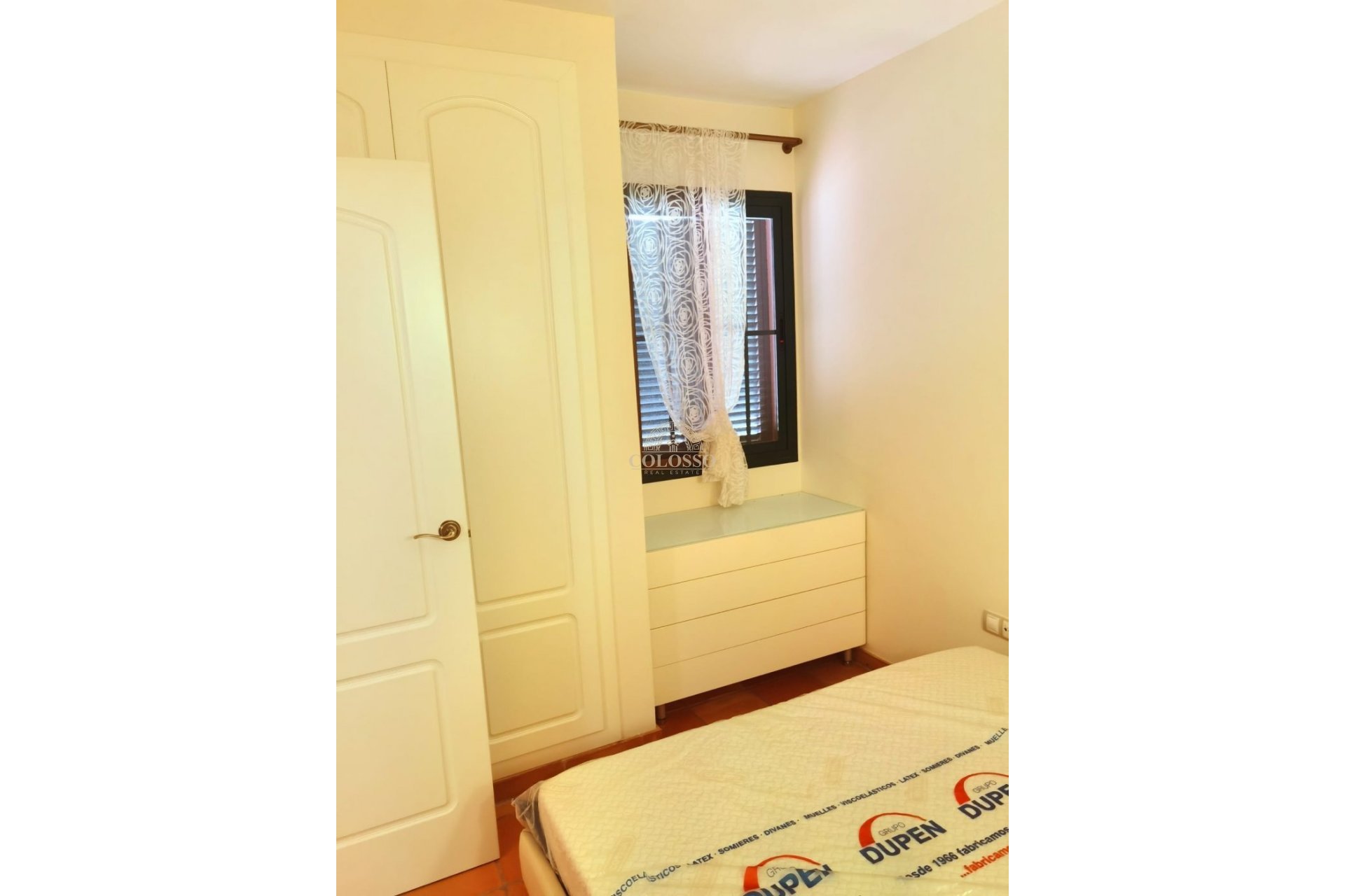 Resale - Piso -
Benidorm - Avenida Beniarda