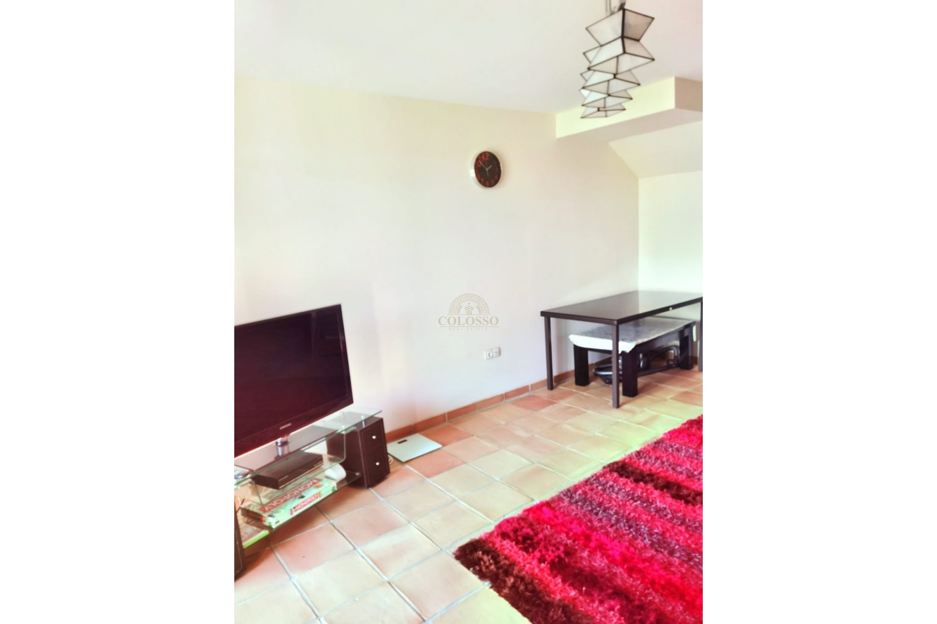 Resale - Piso -
Benidorm - Avenida Beniarda