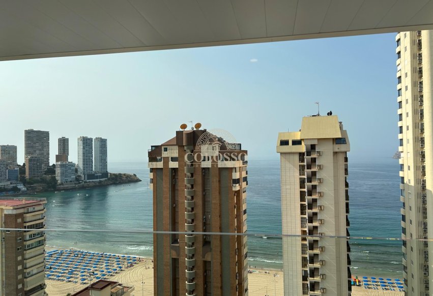 Resale - Piso -
Benidorm - Levante