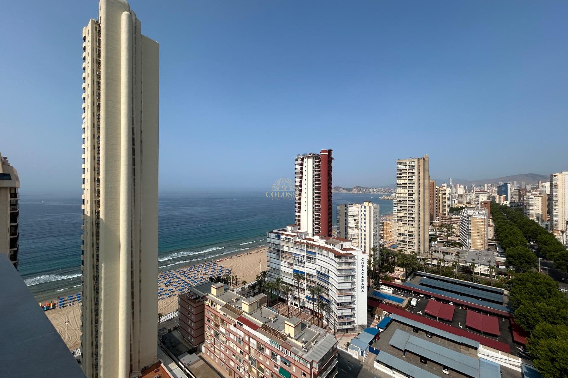Resale - Piso -
Benidorm - Levante