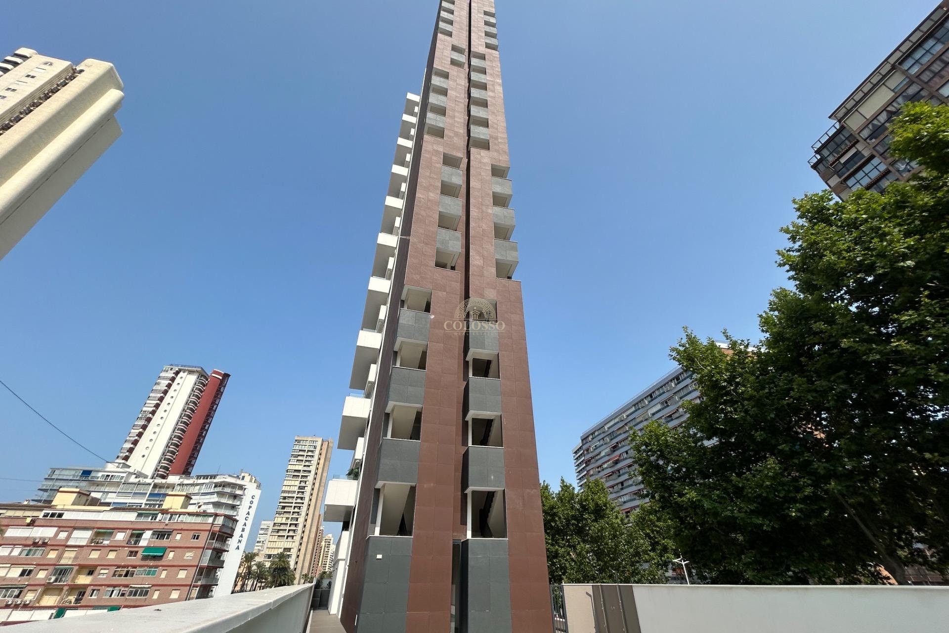 Resale - Piso -
Benidorm - Levante