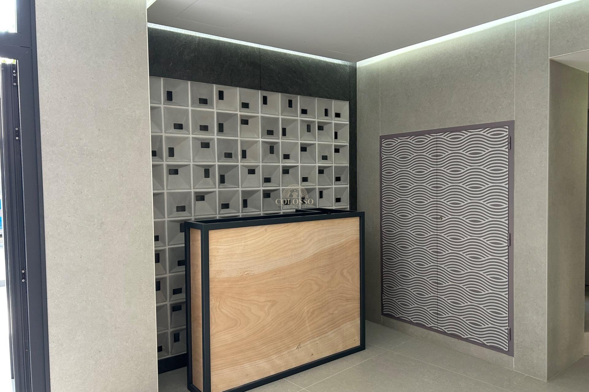 Resale - Piso -
Benidorm - Levante