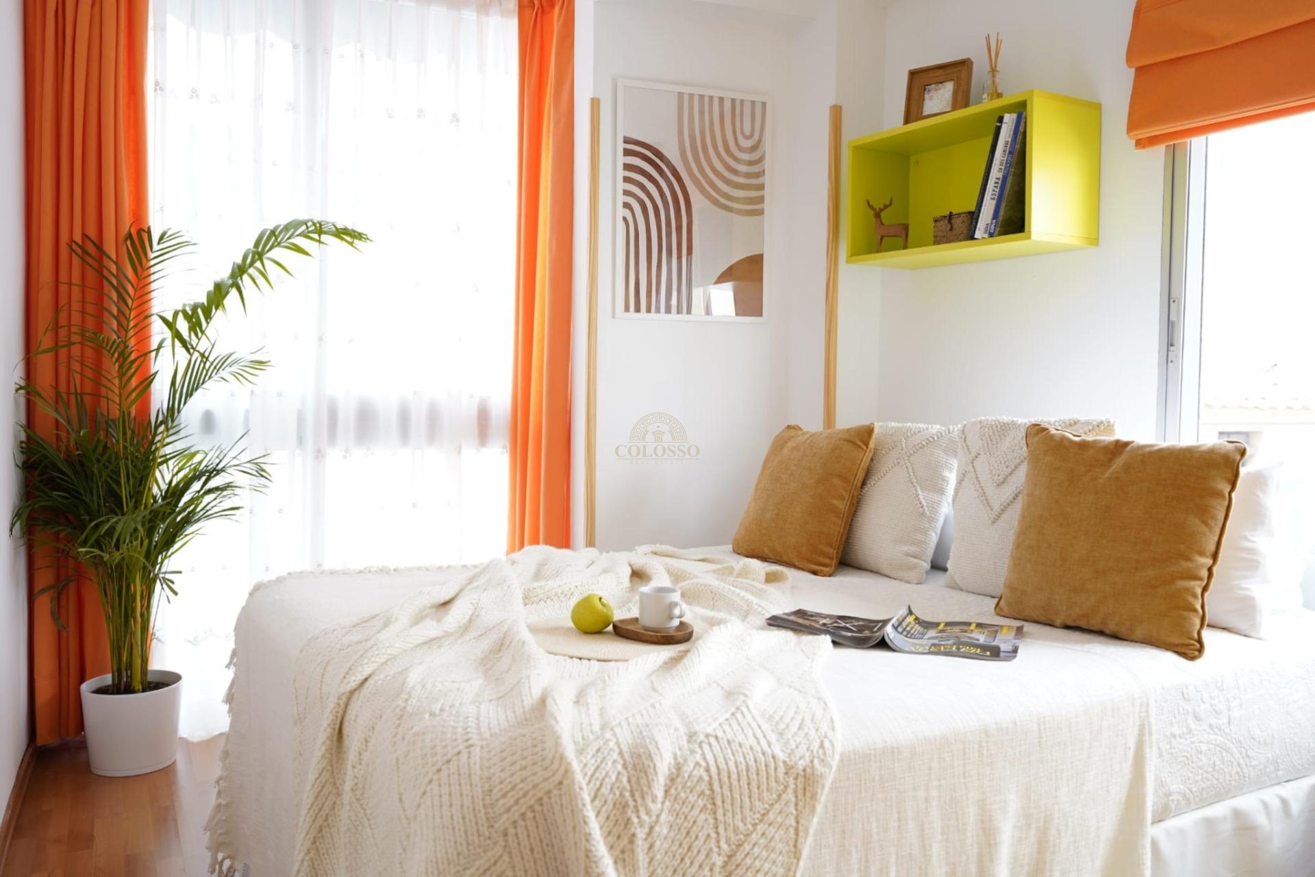 Resale - Piso -
Benidorm - Poniente