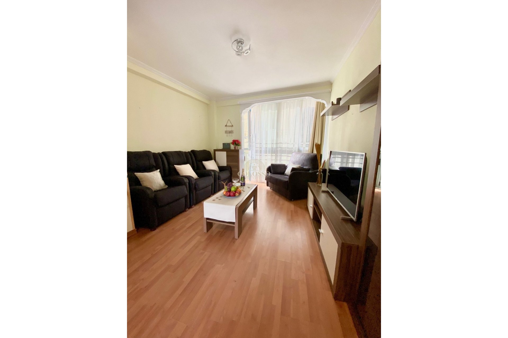 Resale - Piso -
Benidorm - Poniente