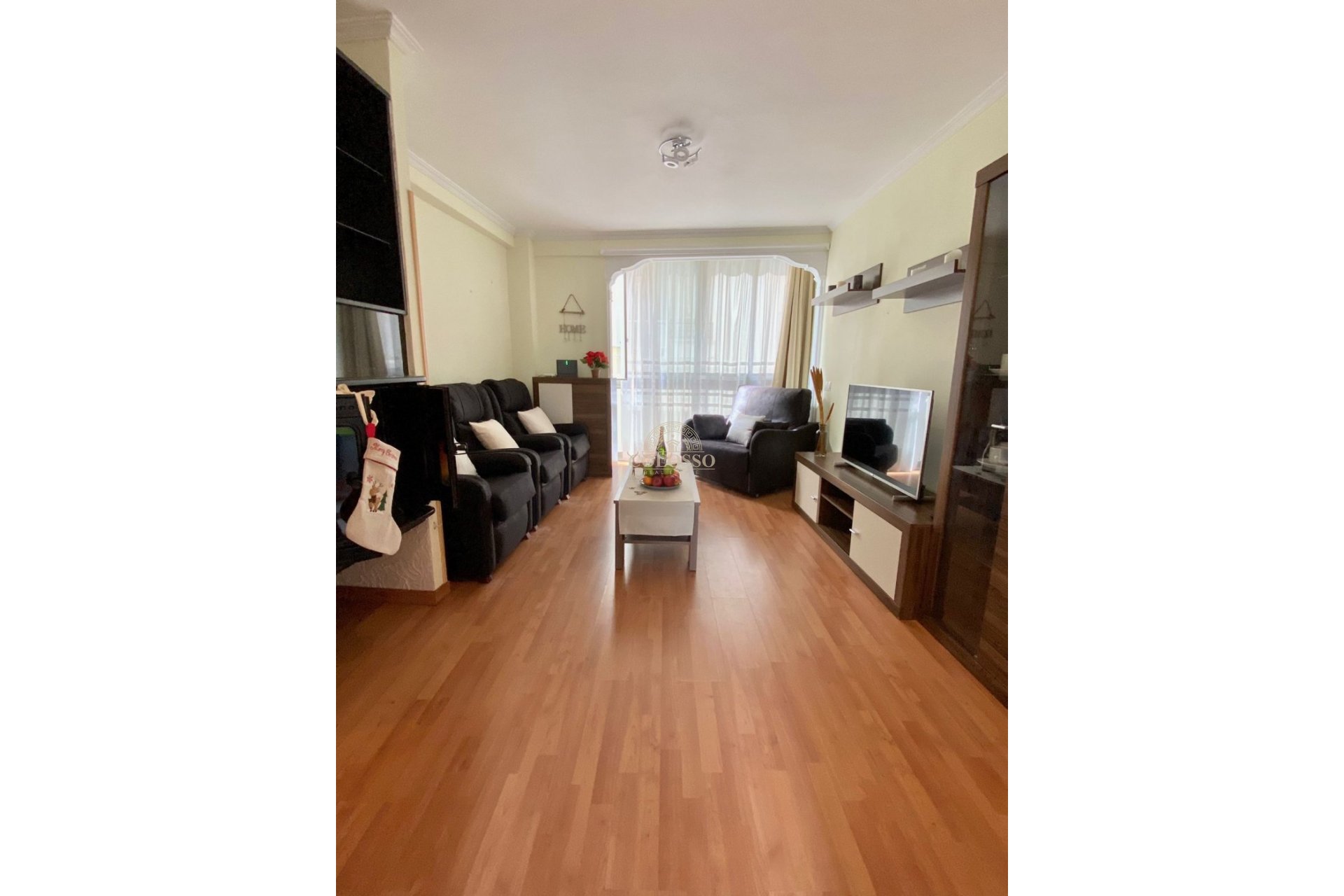 Resale - Piso -
Benidorm - Poniente