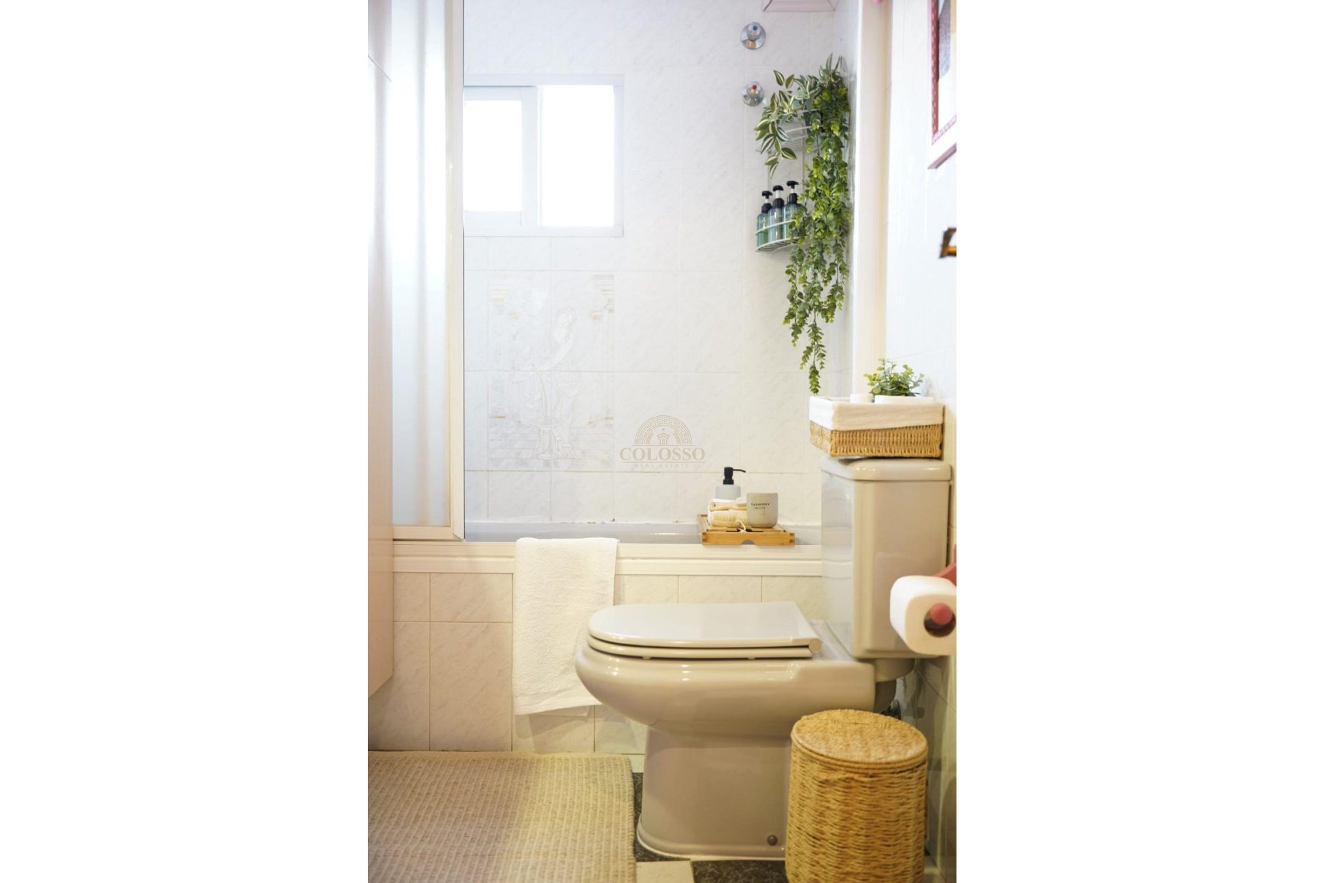 Resale - Piso -
Benidorm - Poniente