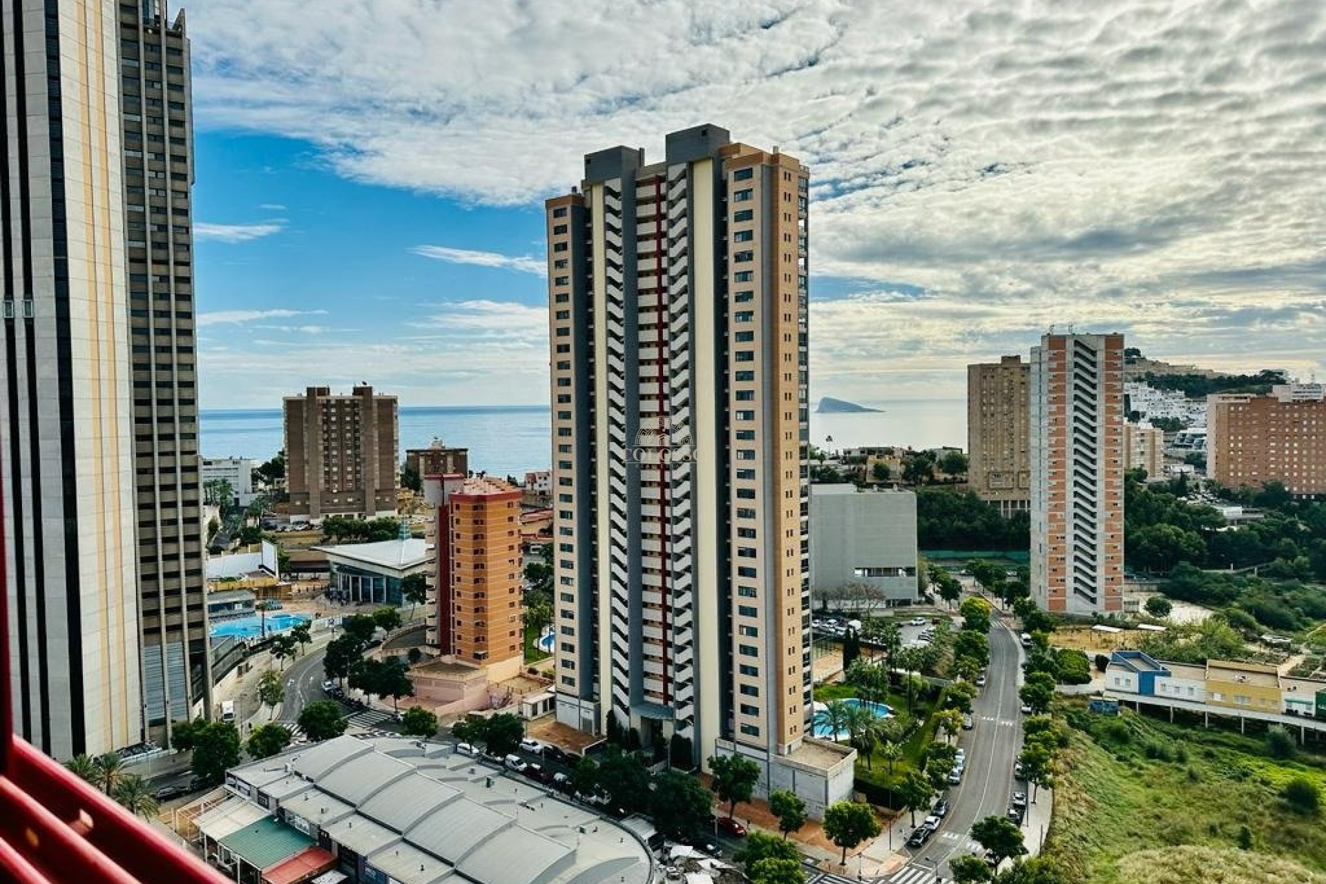 Resale - Piso -
Benidorm - Poniente