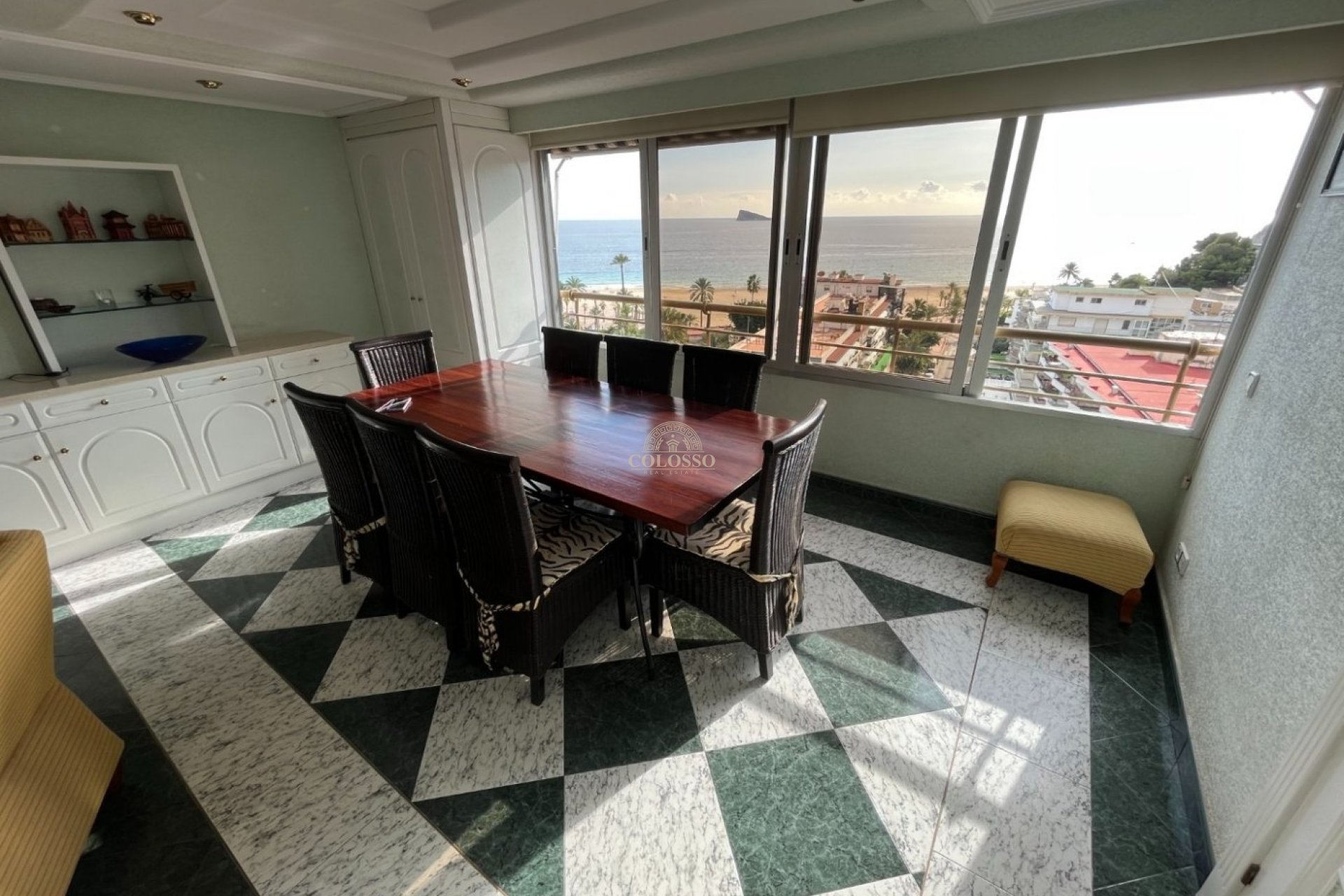Resale - Piso -
Benidorm - Poniente