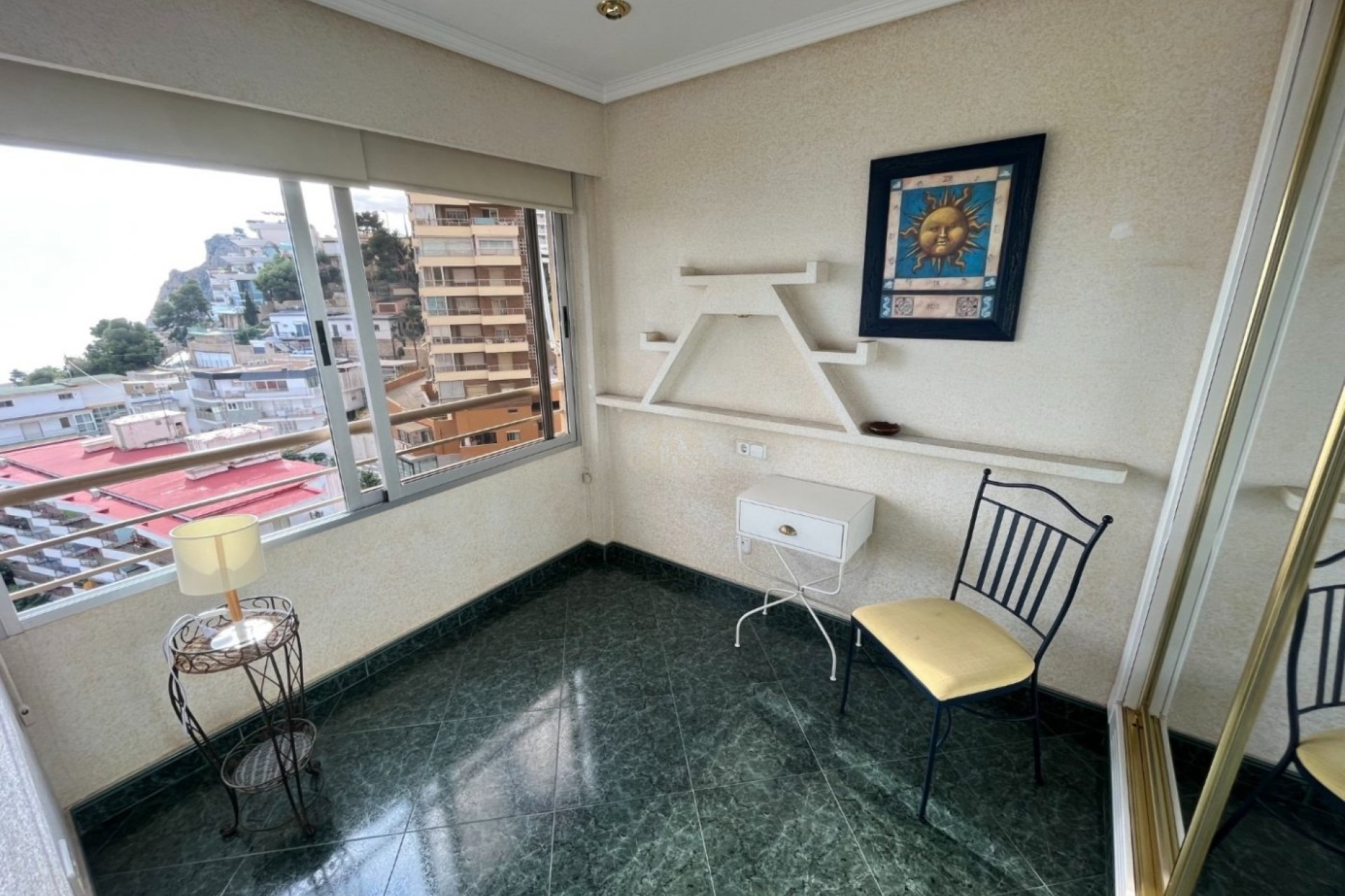 Resale - Piso -
Benidorm - Poniente