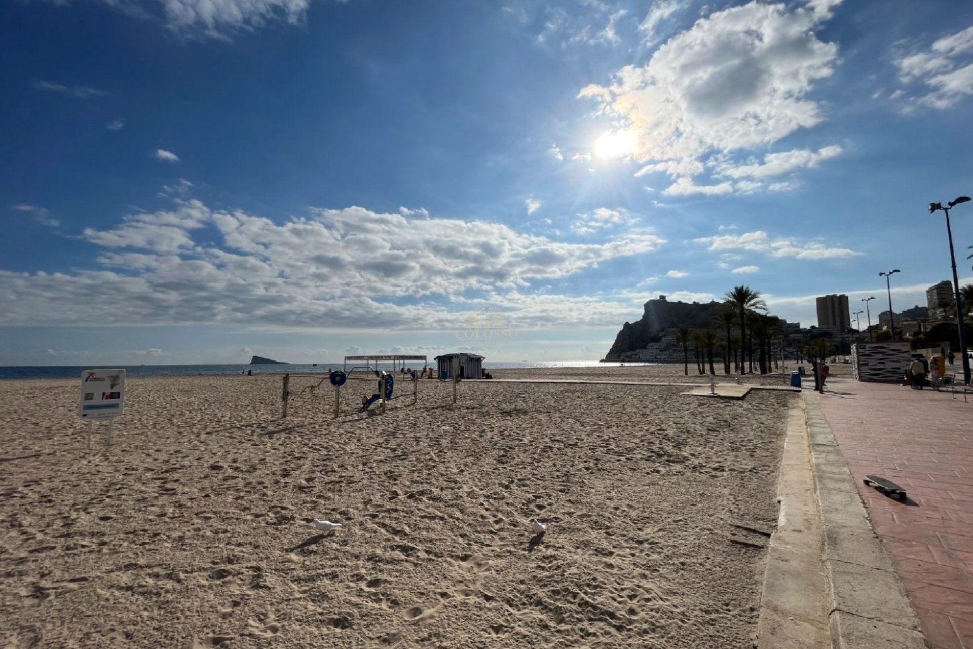 Resale - Piso -
Benidorm - Poniente