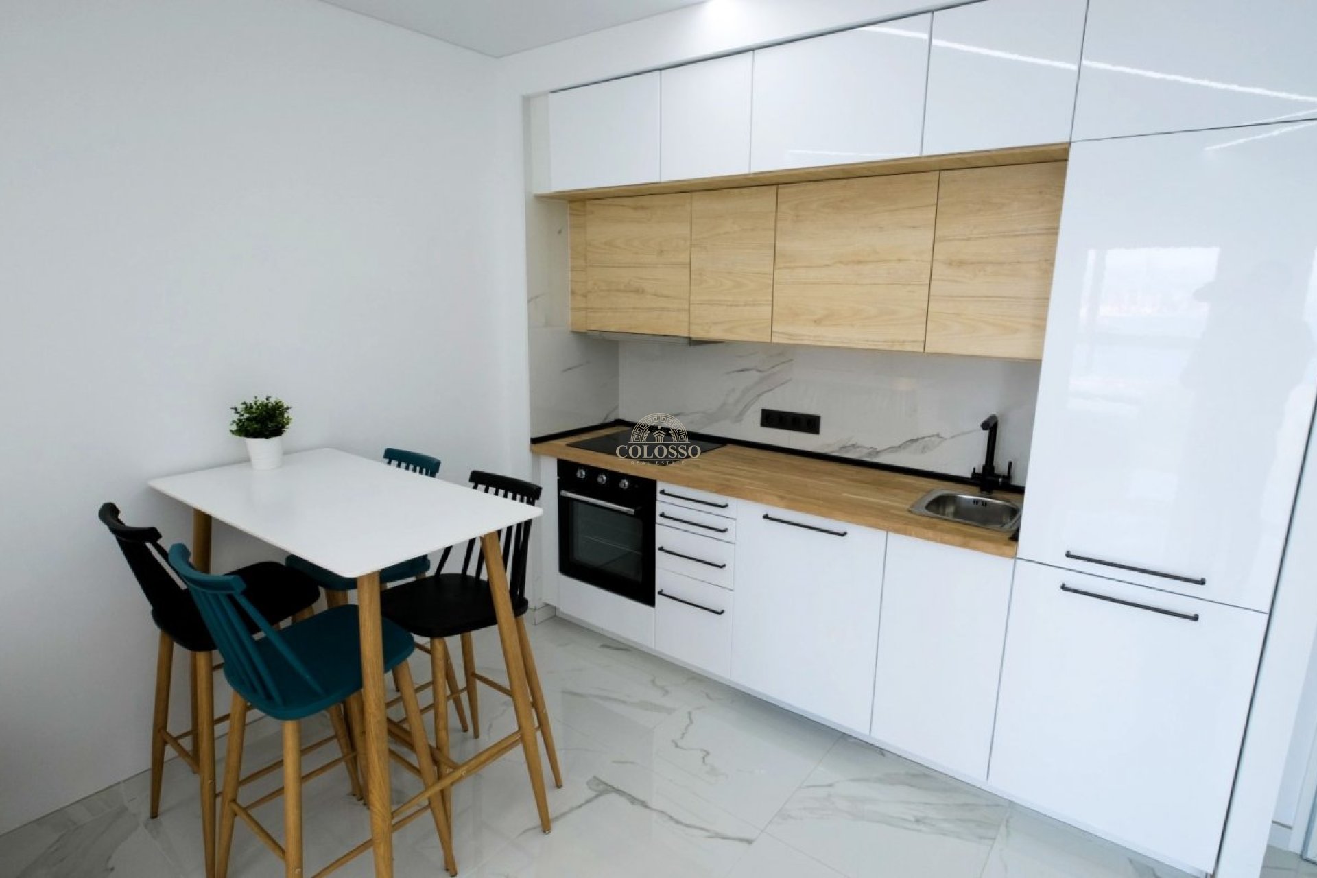 Resale - Piso -
Benidorm - Rincón de Loix