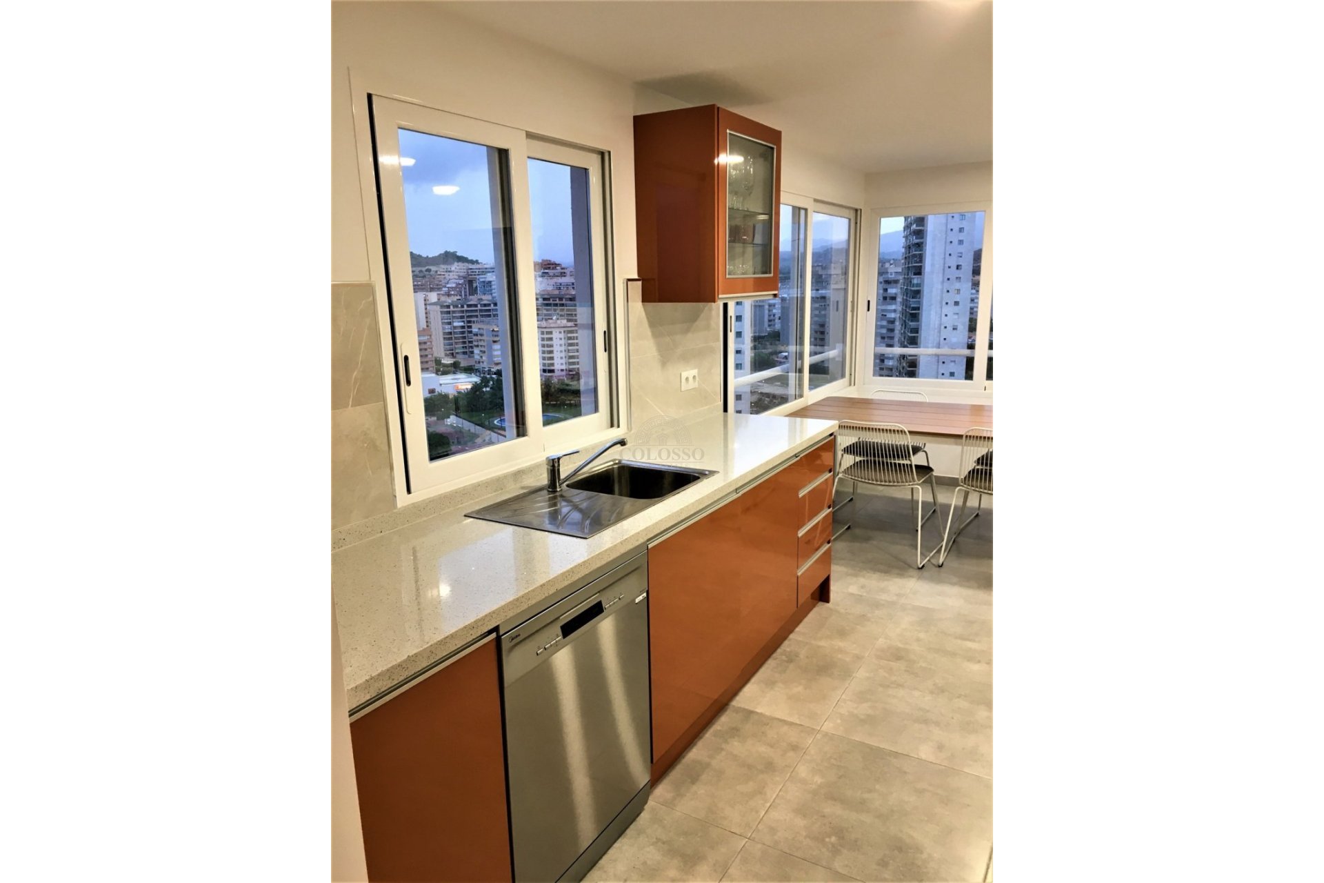 Resale - Piso -
Finestrat - La Cala