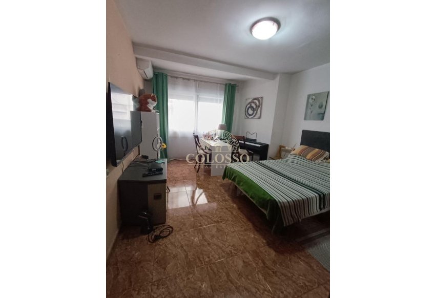Resale - Piso -
Gandía - Centro