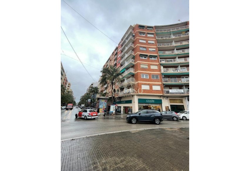 Resale - Piso -
Gandía - Centro