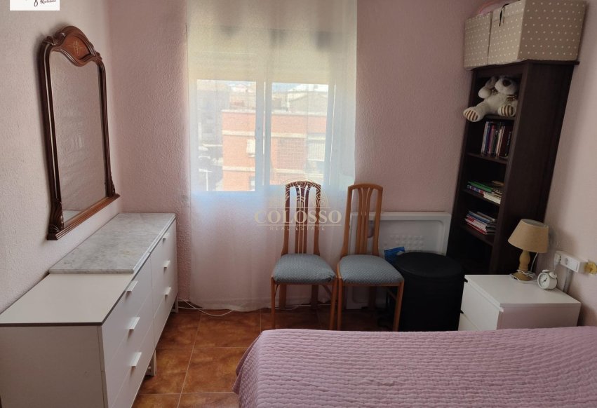 Resale - Piso -
Picassent - Centro