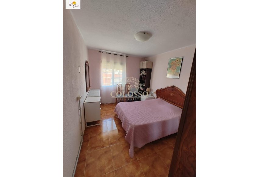 Resale - Piso -
Picassent - Centro