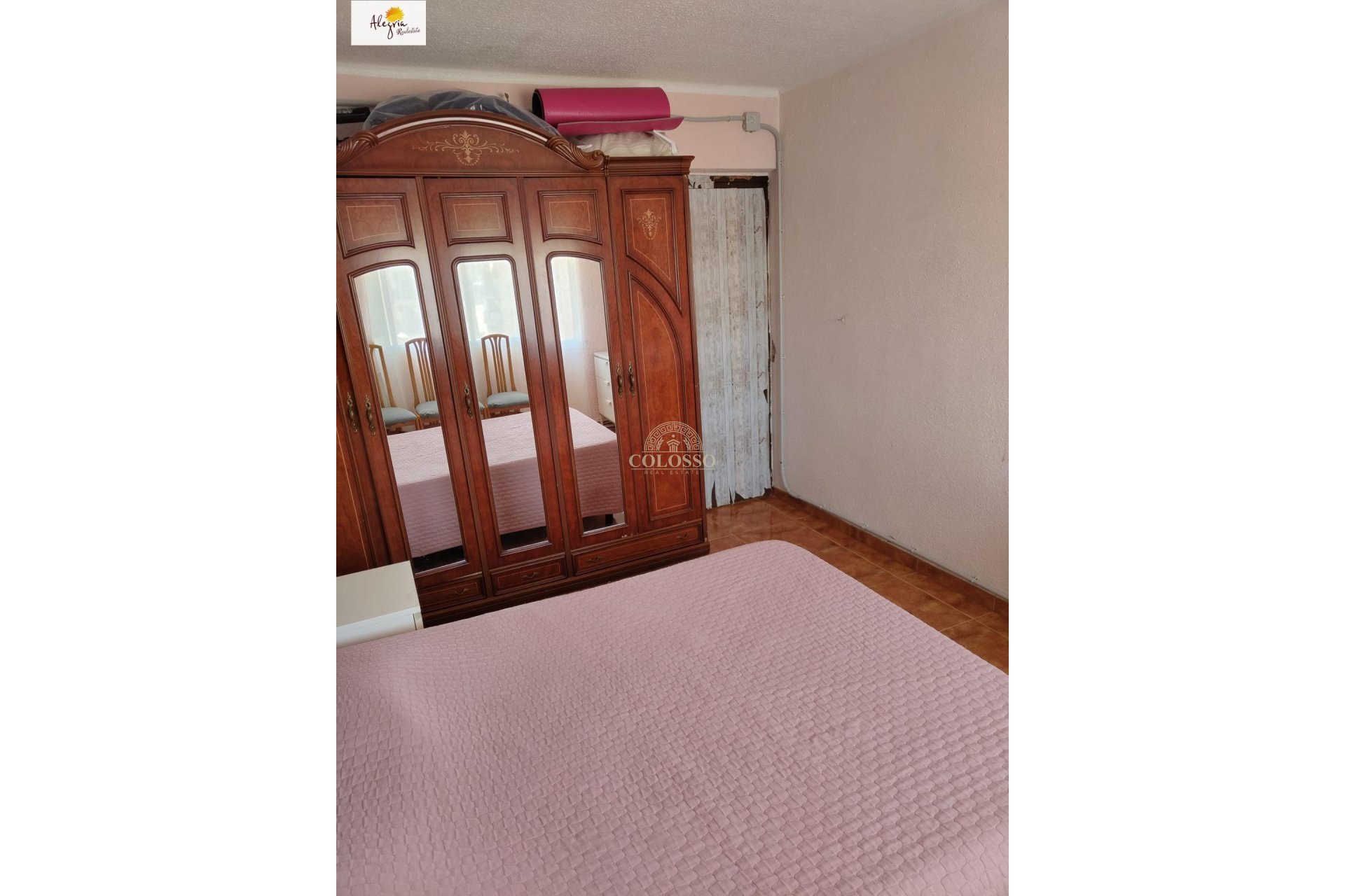 Resale - Piso -
Picassent - Centro