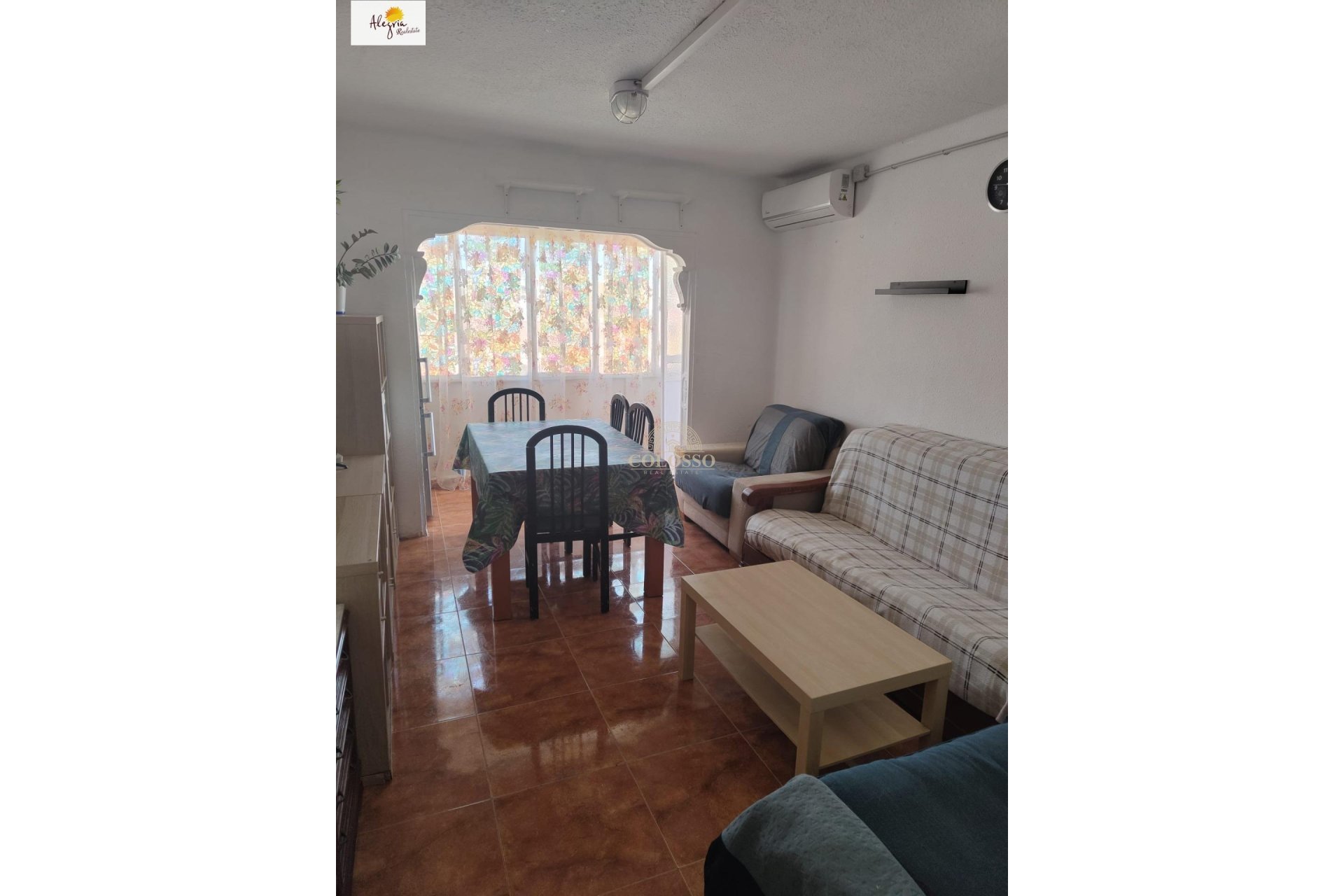Resale - Piso -
Picassent - Centro