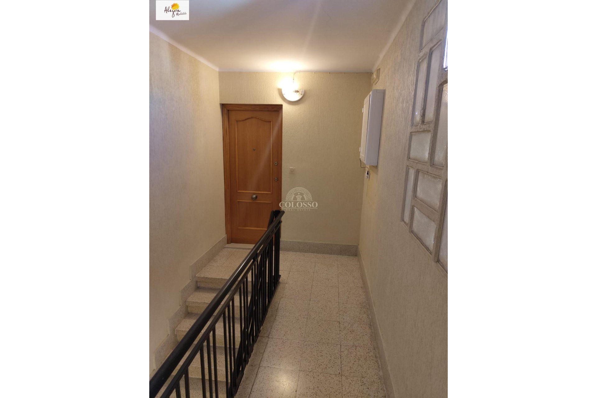 Resale - Piso -
Picassent - Centro