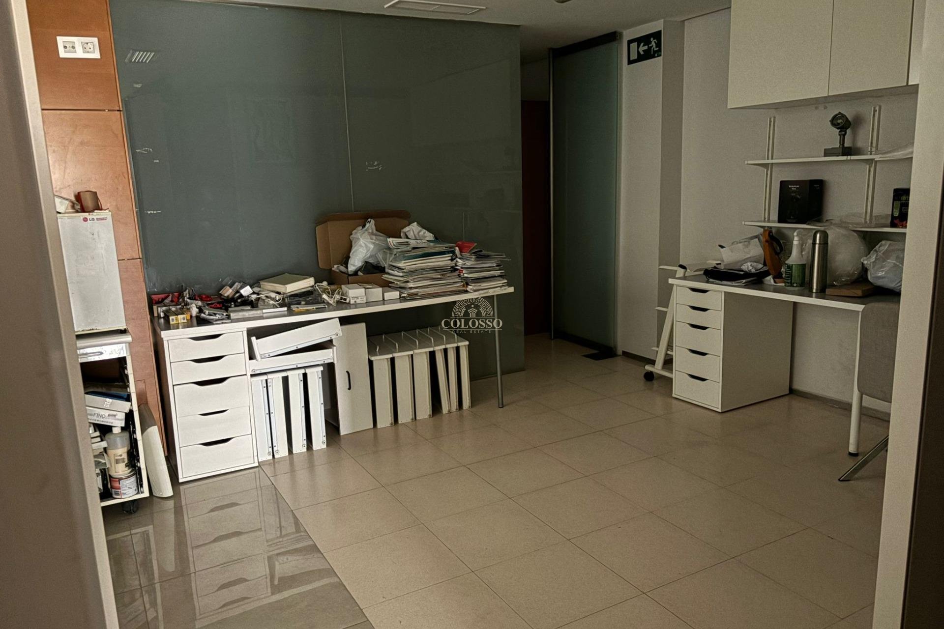 Resale - Piso -
Torrevieja - Centro