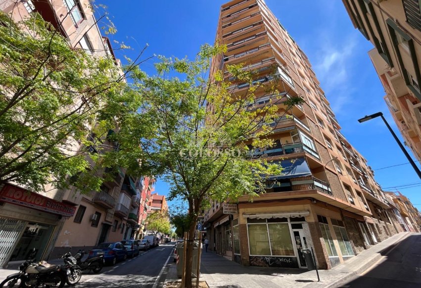 Resale - Planta baja -
Alicante - Carolinas Bajas