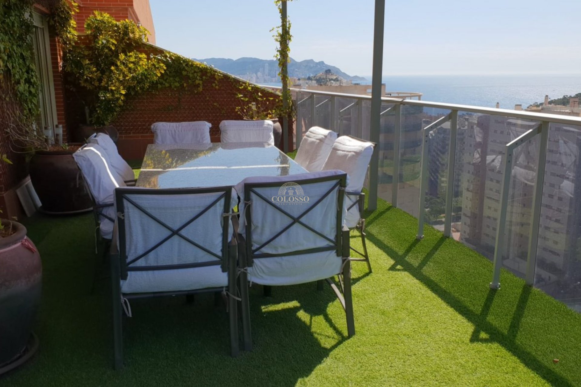 Resale - Semiatico -
Villajoyosa - Cala Villajoyosa