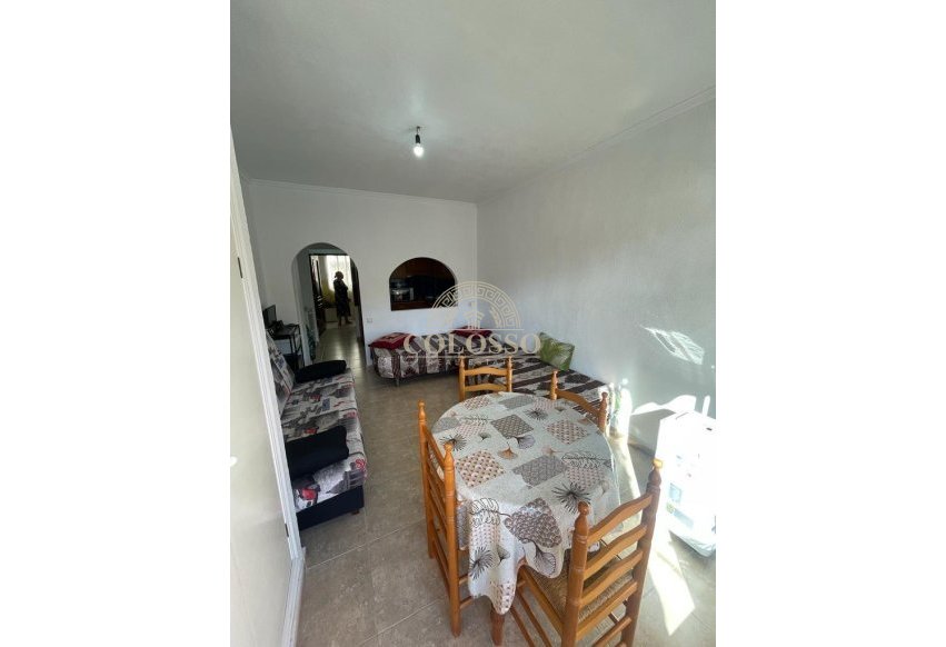 Resale - Study -
Torrevieja - Centro