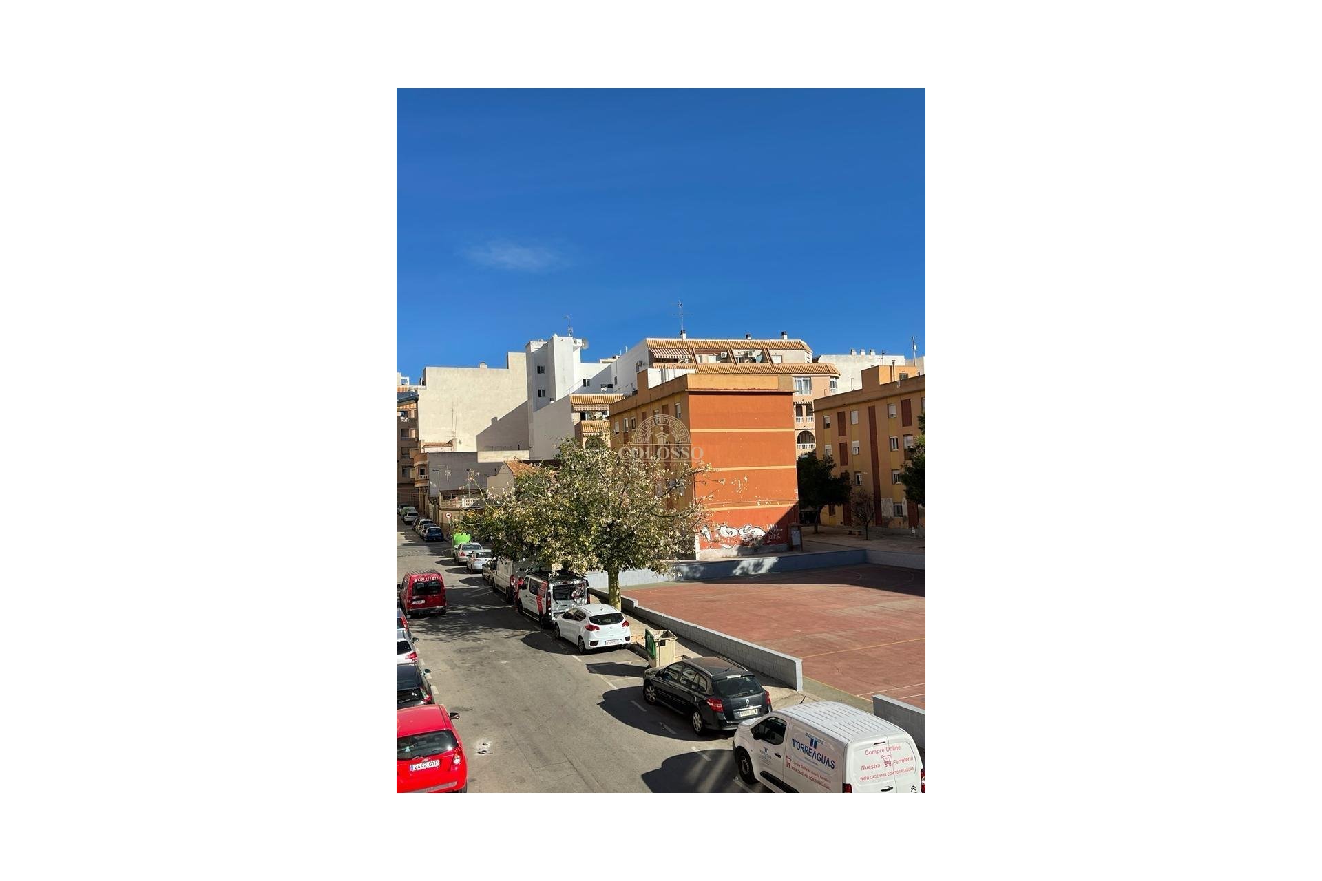 Resale - Study -
Torrevieja - Centro