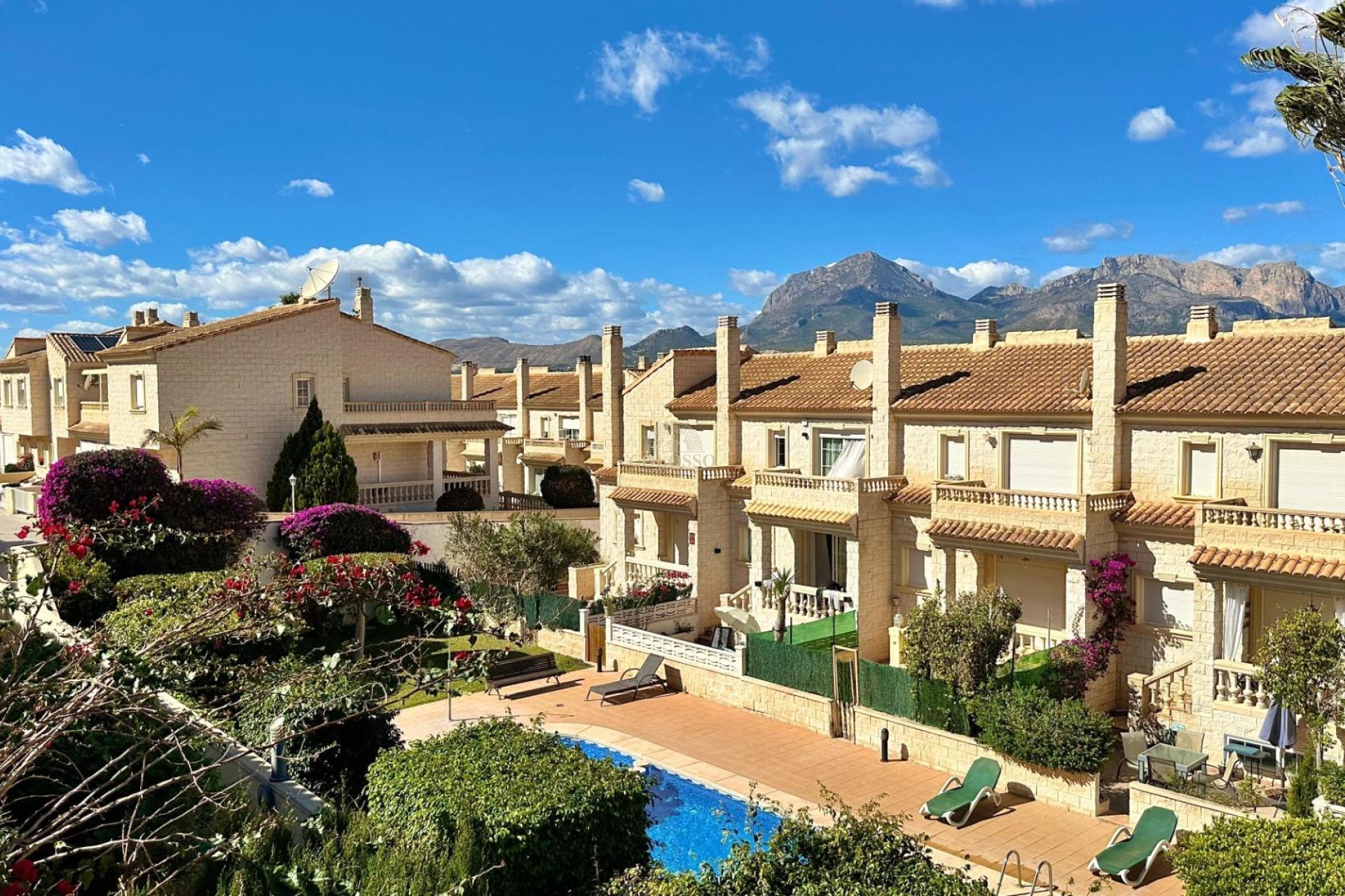 Resale - Townhouse -
Alfaz del Pi - ALBIR ALTO