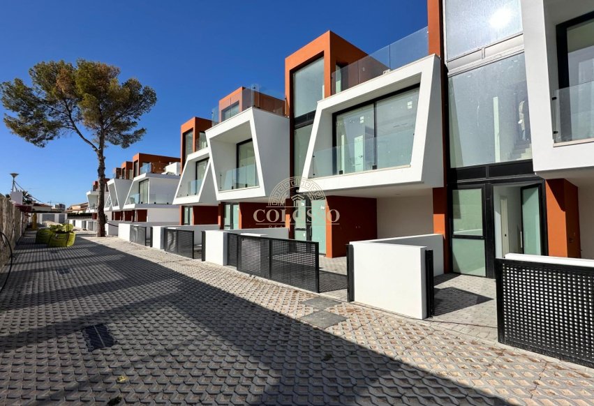 Resale - Townhouse -
Calpe - Marisol park