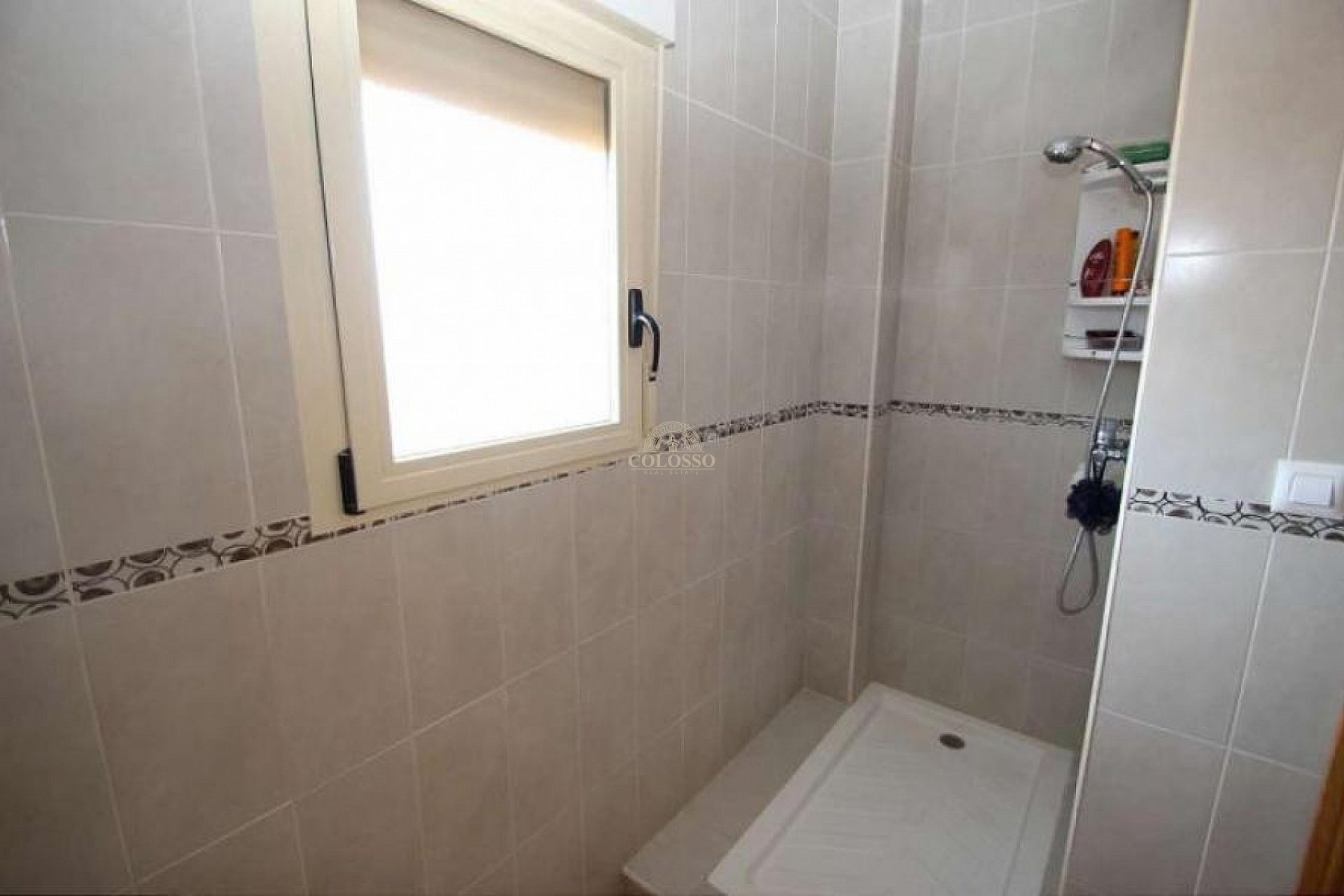 Resale - Villa -
Agost