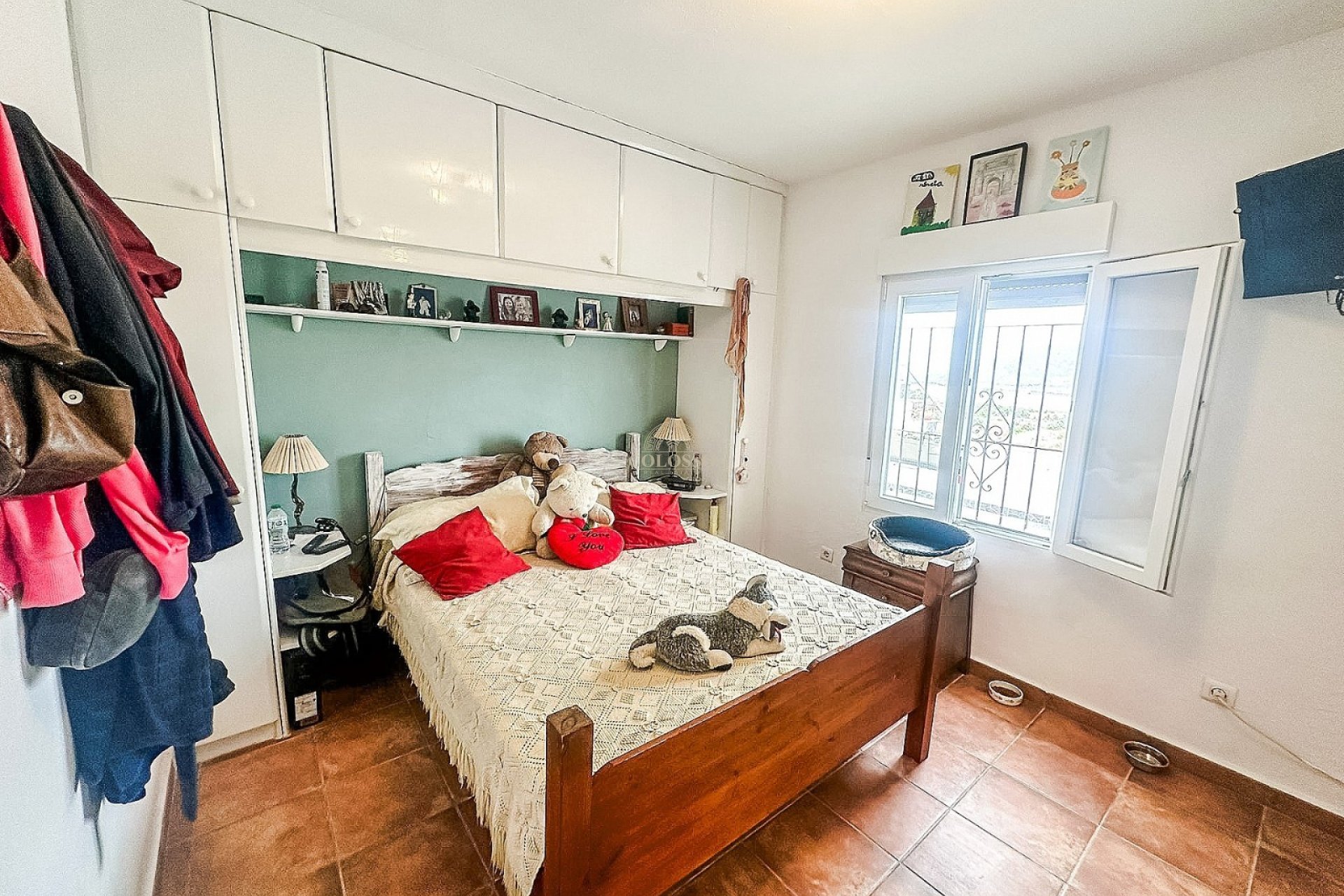 Resale - Villa -
Agost