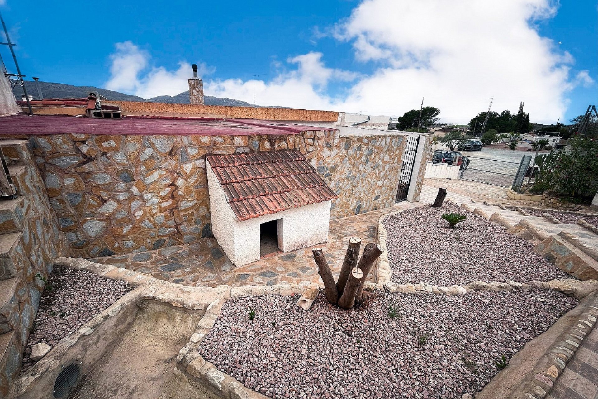 Resale - Villa -
Agost