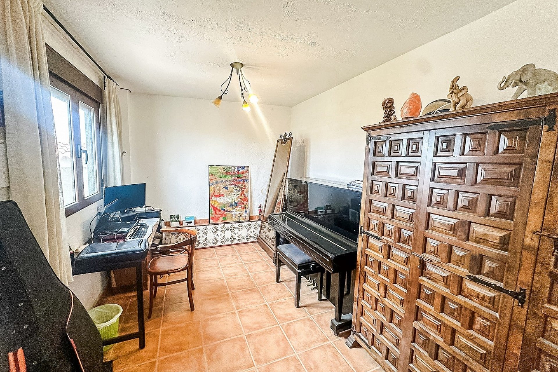 Resale - Villa -
Agost