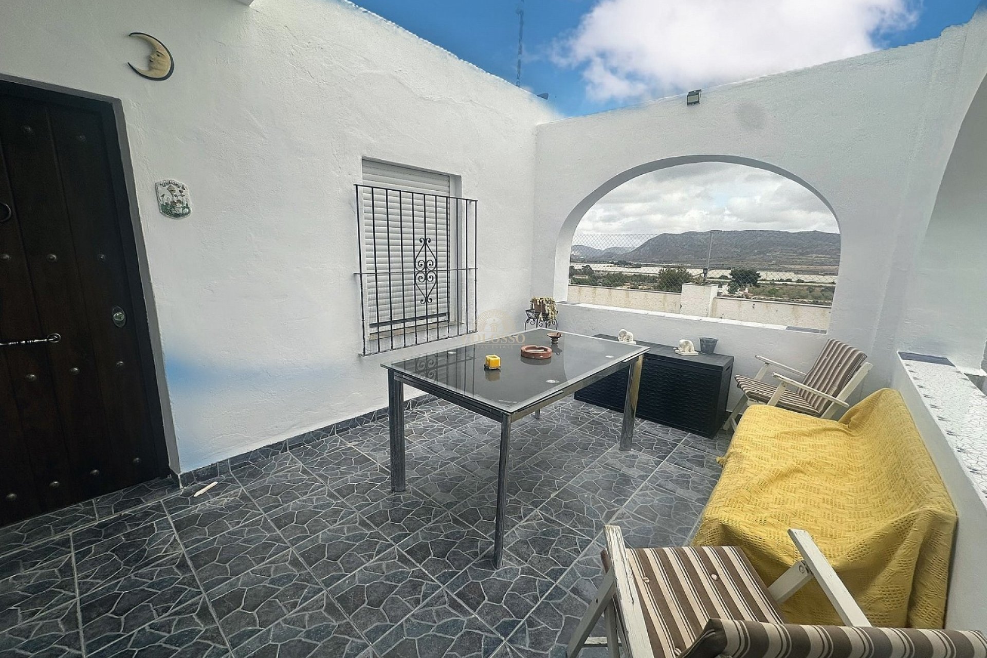 Resale - Villa -
Agost
