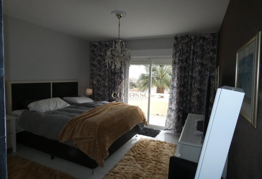 Resale - Villa -
Alfaz del Pi - Albir