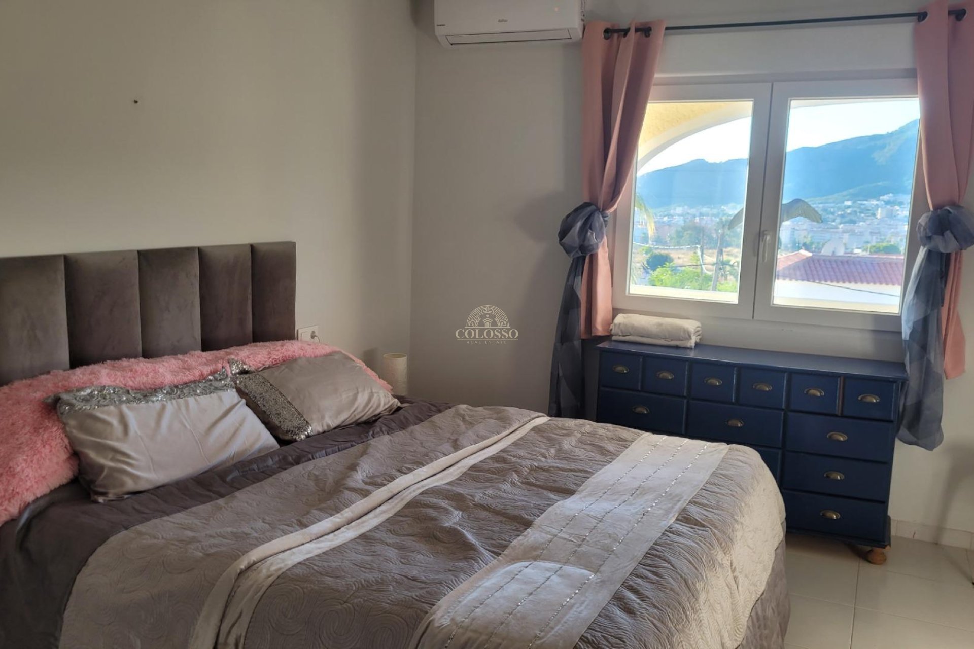 Resale - Villa -
Alfaz del Pi - Albir