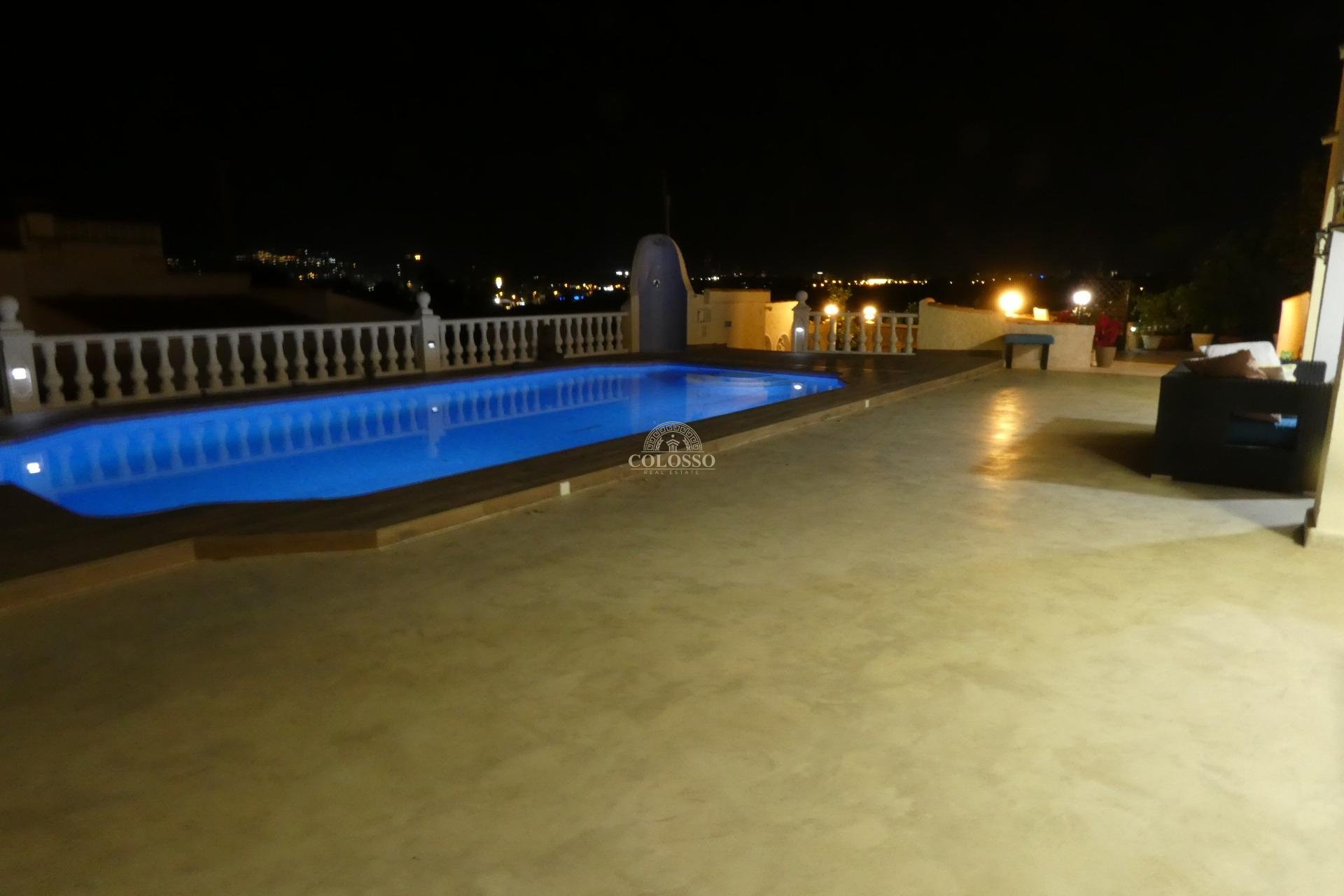 Resale - Villa -
Alfaz del Pi - Albir
