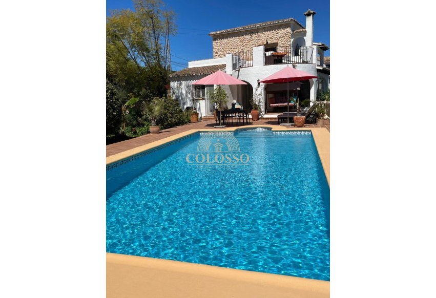Resale - Villa -
Benissa - Benissa - La Fustera