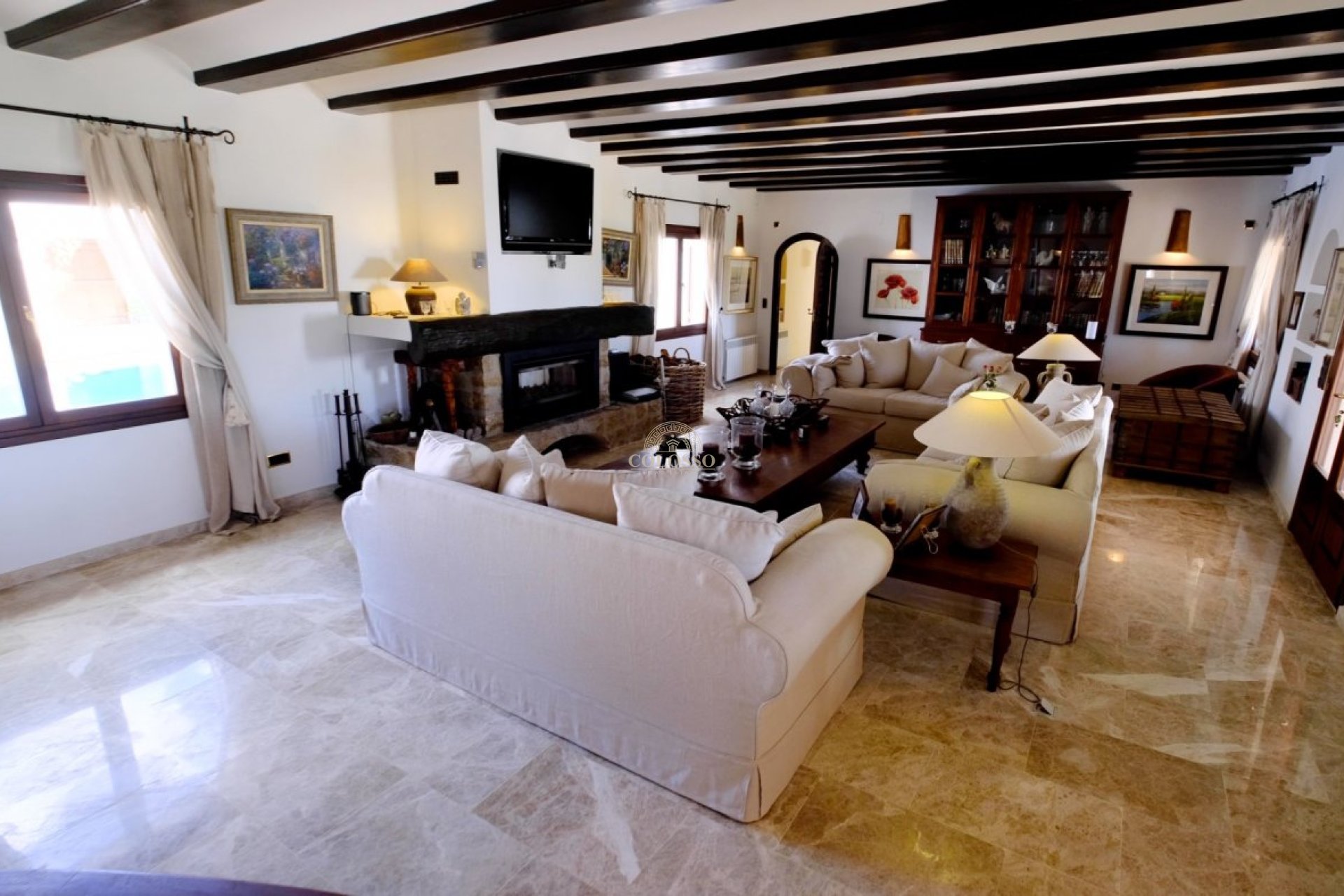 Resale - Villa -
Benissa - Fustera