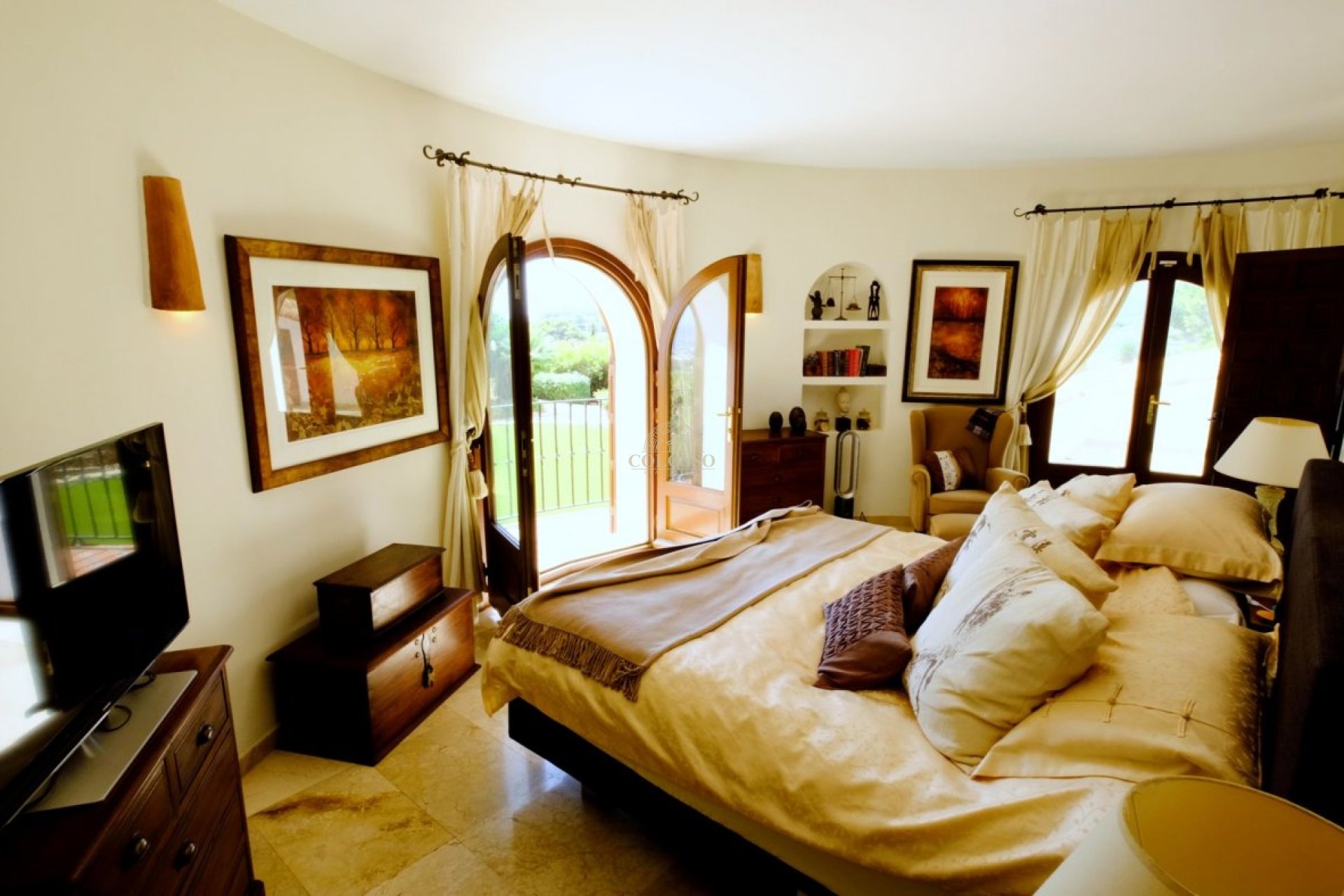 Resale - Villa -
Benissa - Fustera