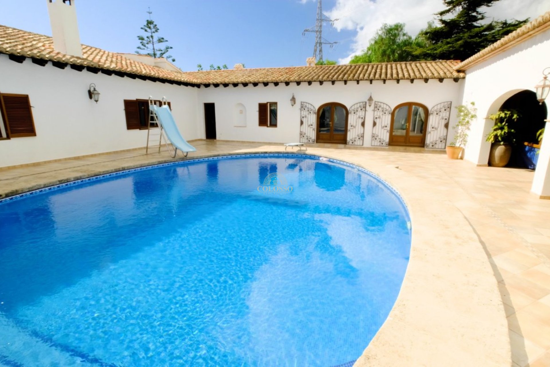 Resale - Villa -
Benissa - Fustera