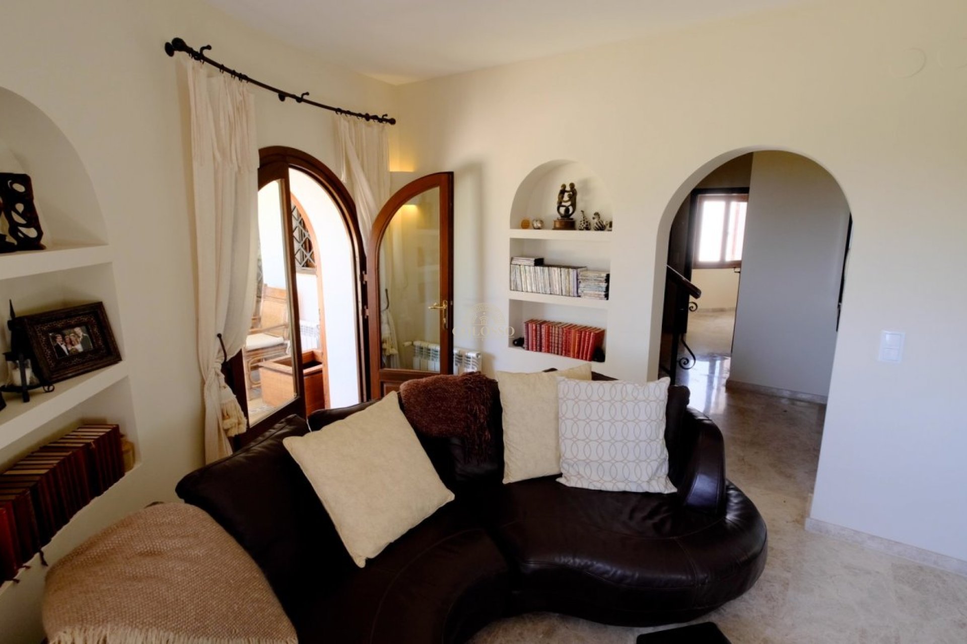 Resale - Villa -
Benissa - Fustera