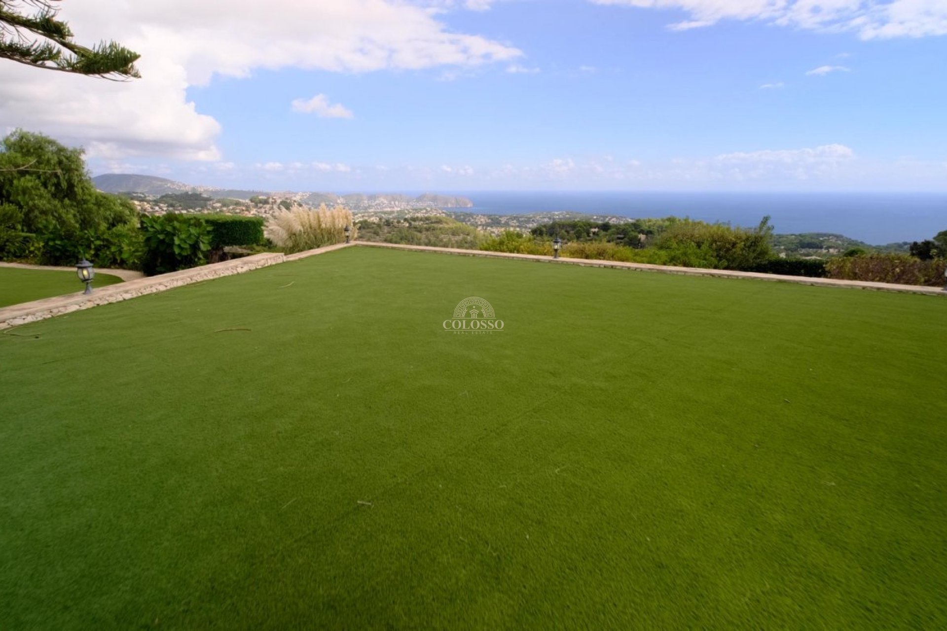 Resale - Villa -
Benissa - Fustera